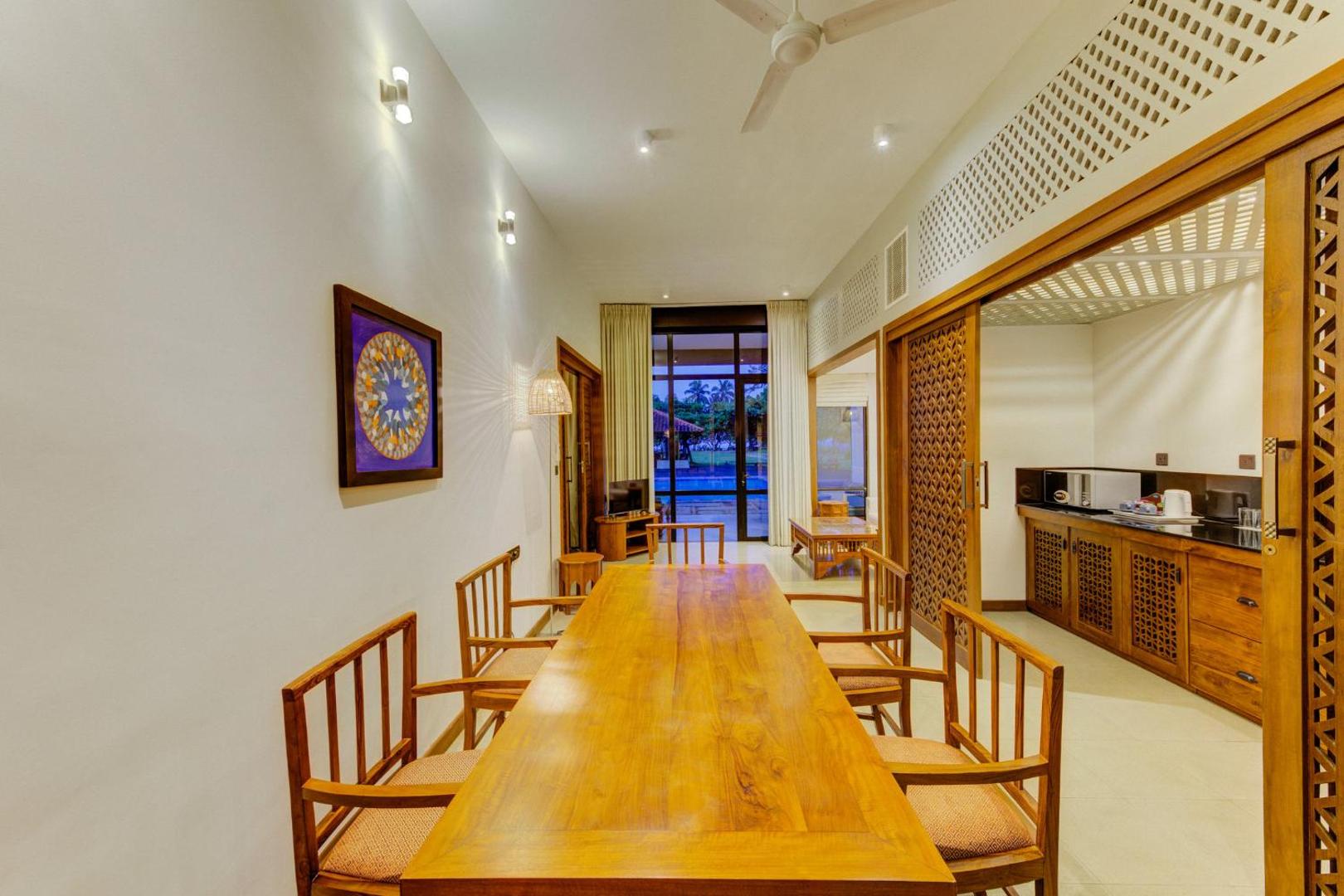 Cinnamon Bey Beruwala