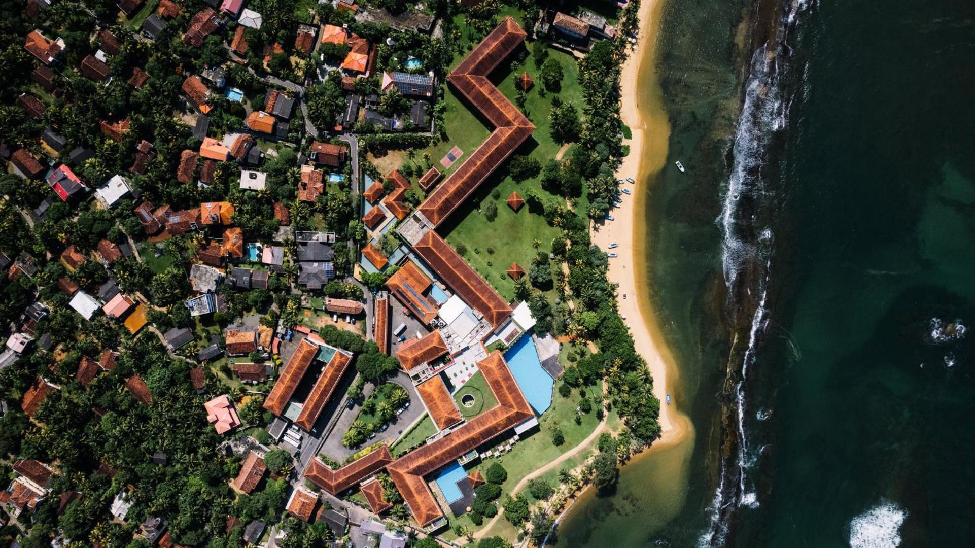 Cinnamon Bey Beruwala