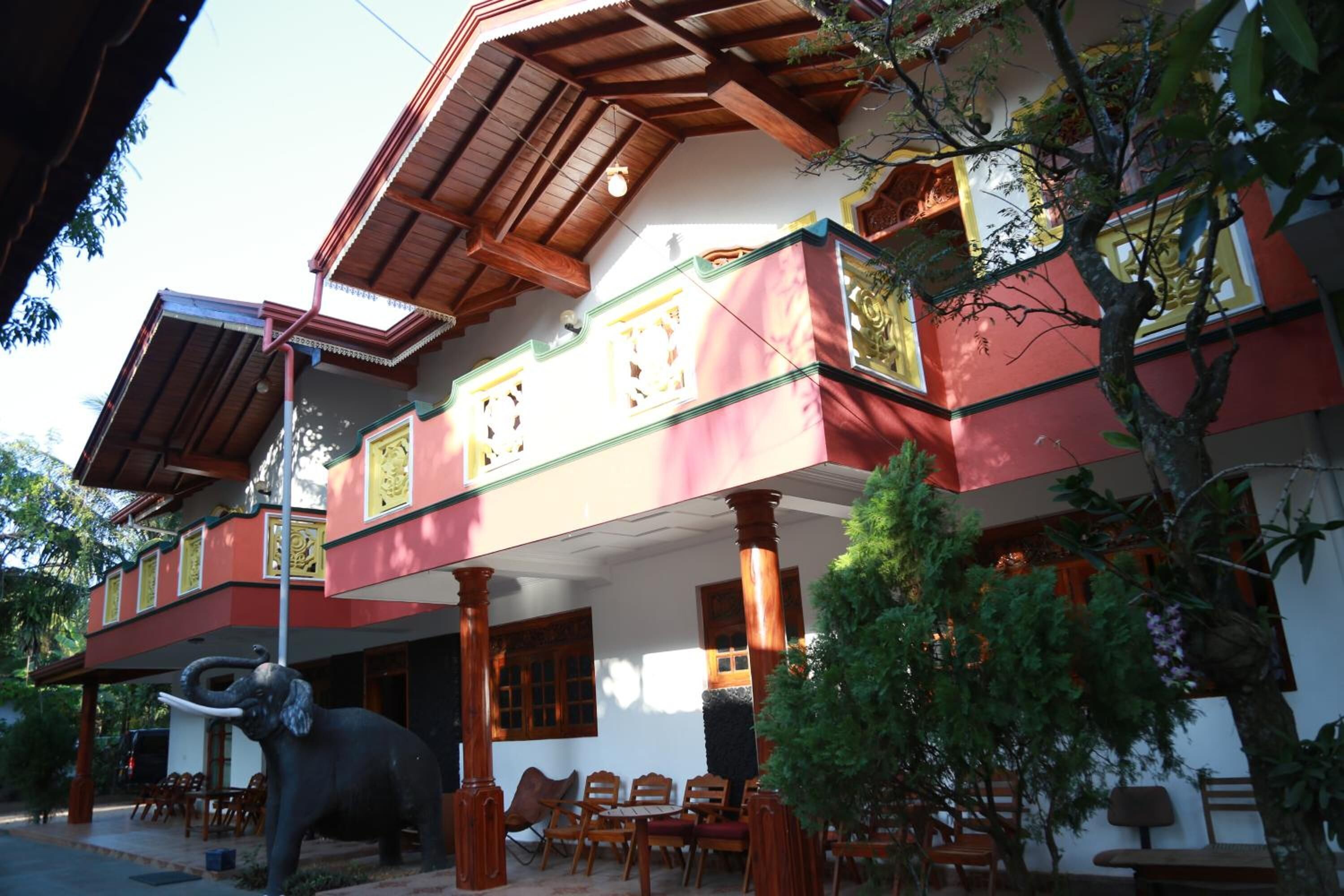 Sumal Villa