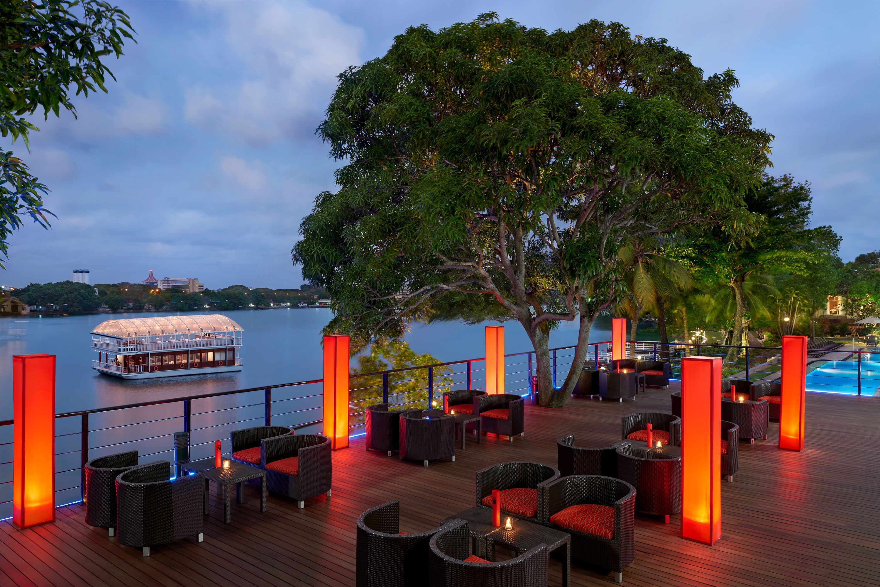 Cinnamon Lakeside Colombo