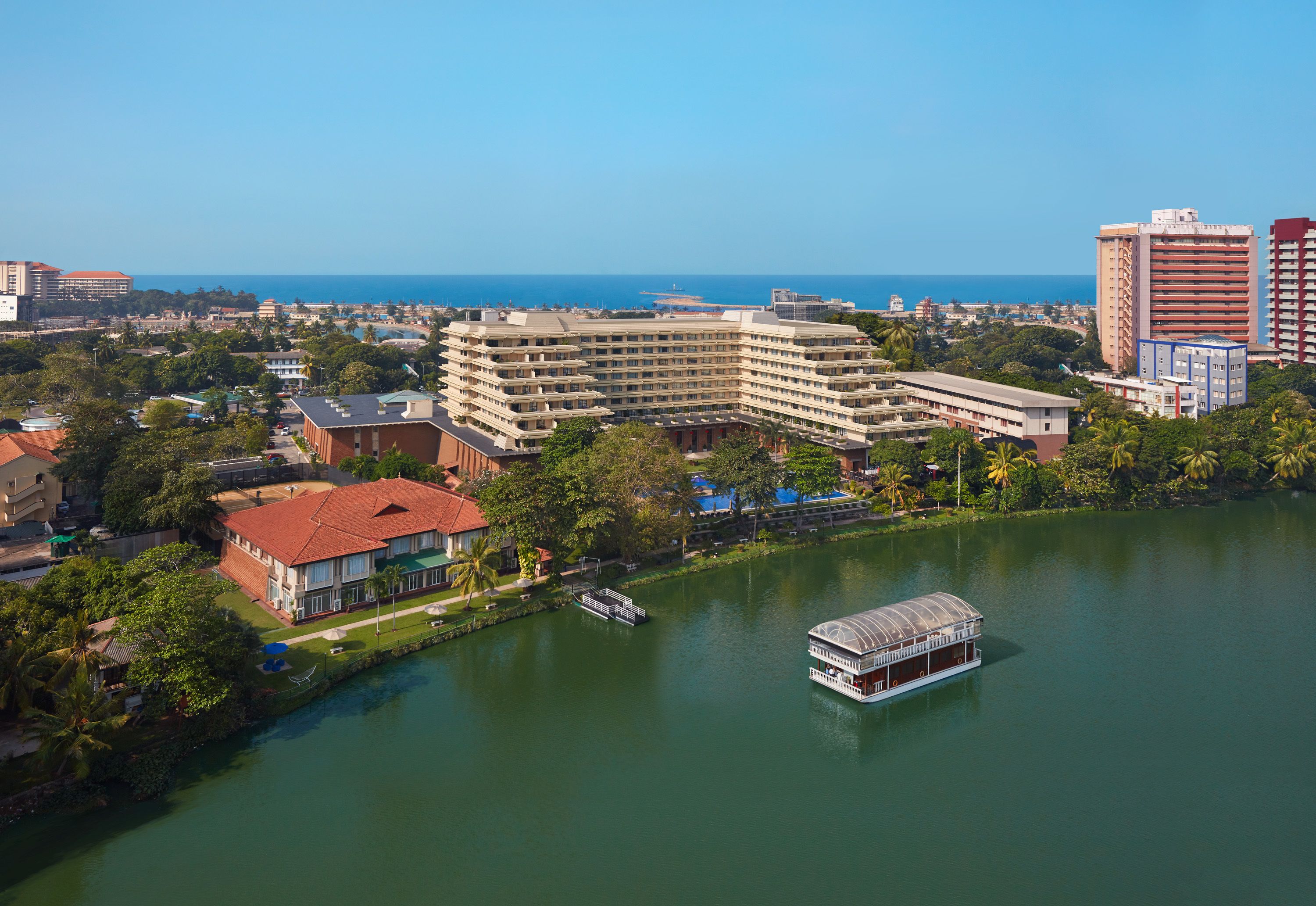 Cinnamon Lakeside Colombo