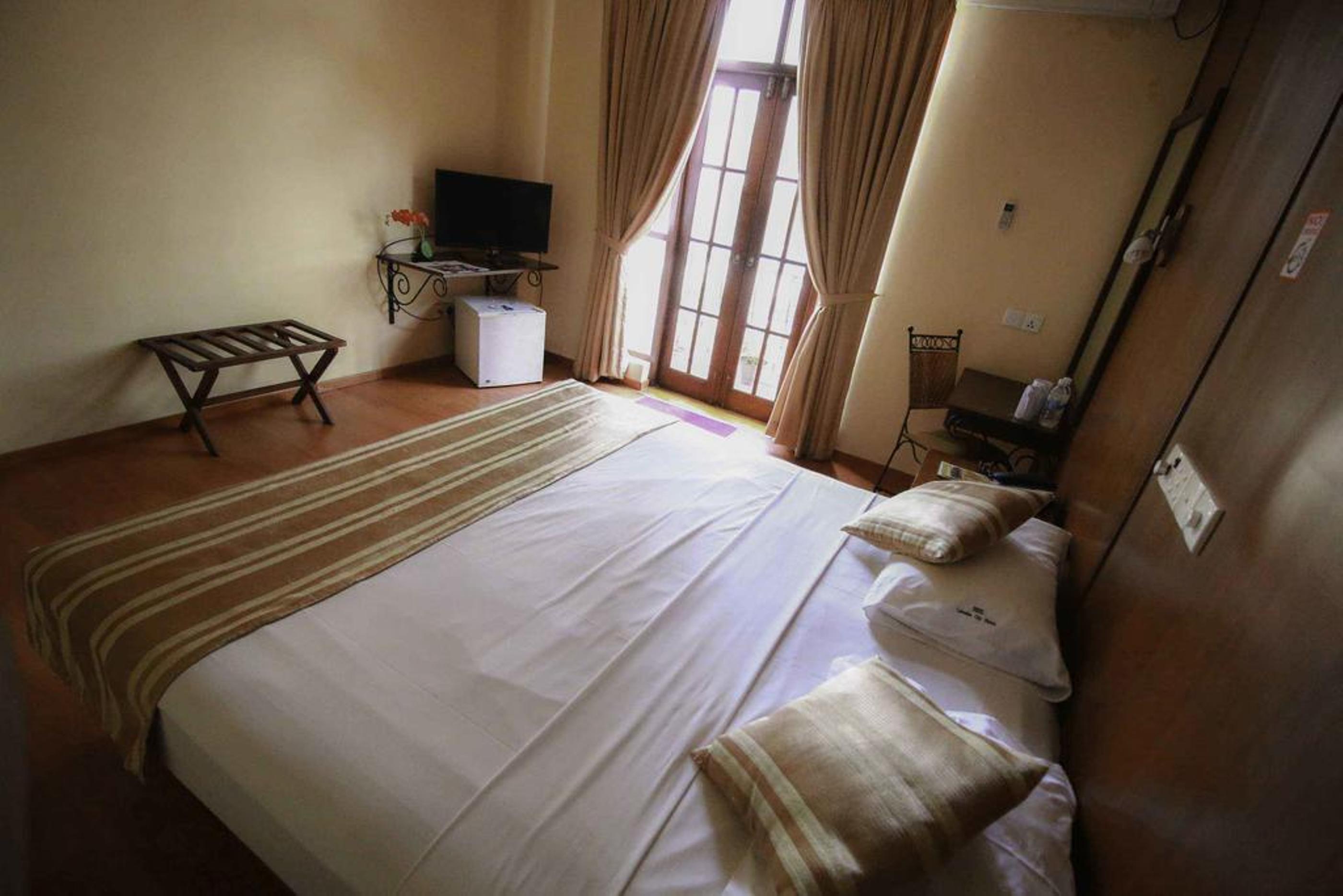 Colombo City Hotel