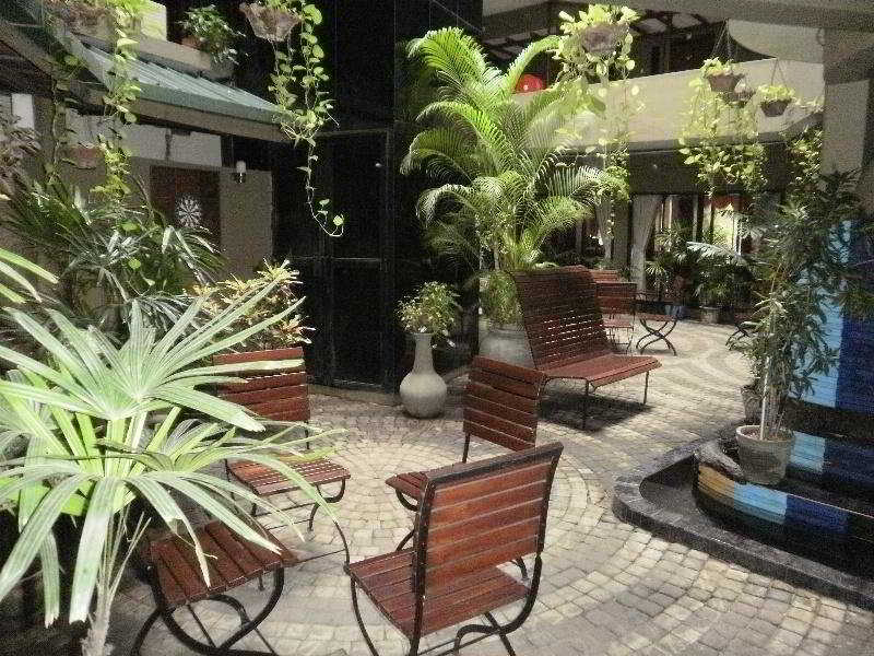 Hotel Janaki