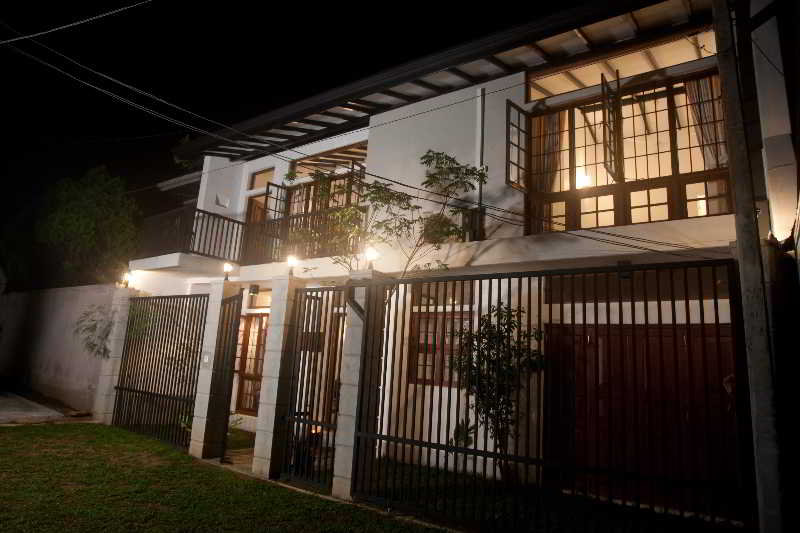 OYO 103 Lavinia Villa