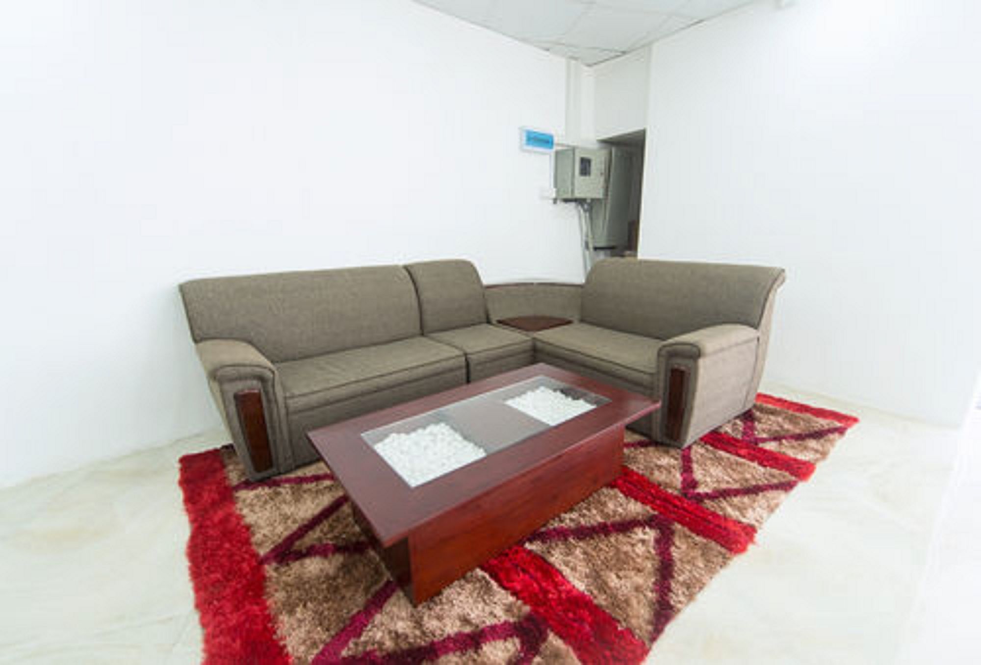 Metro City Hotel