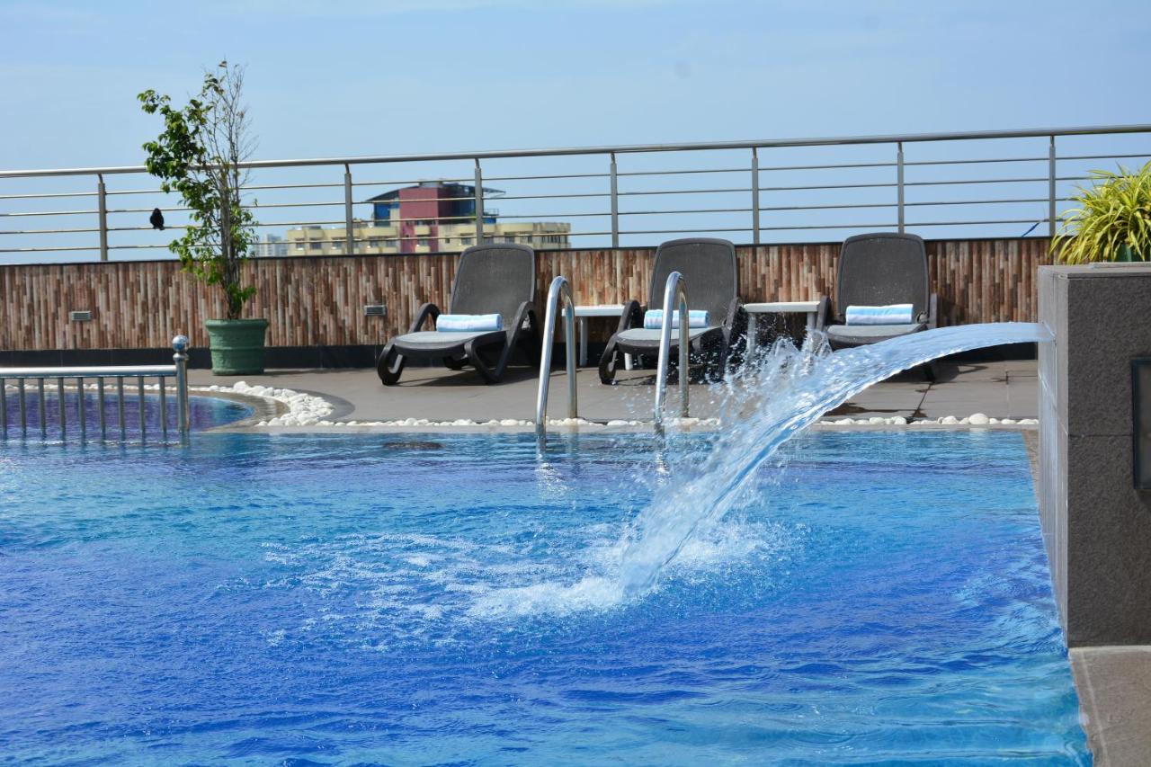 Pearl Grand Hotel