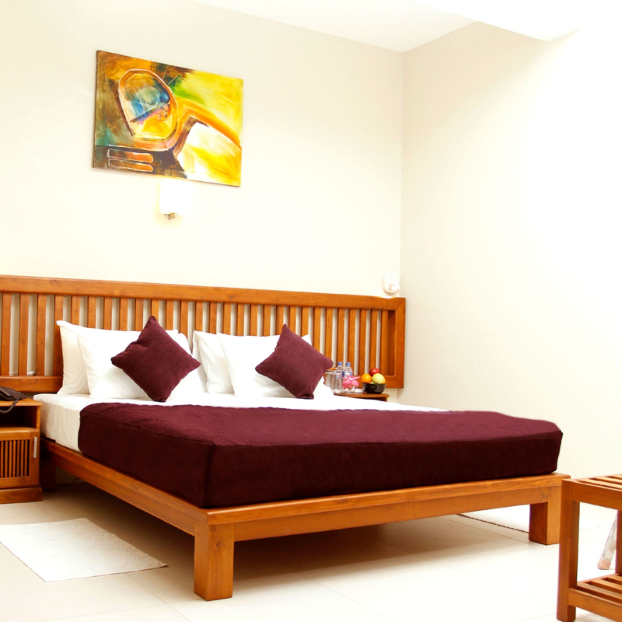 Port View City Hotel