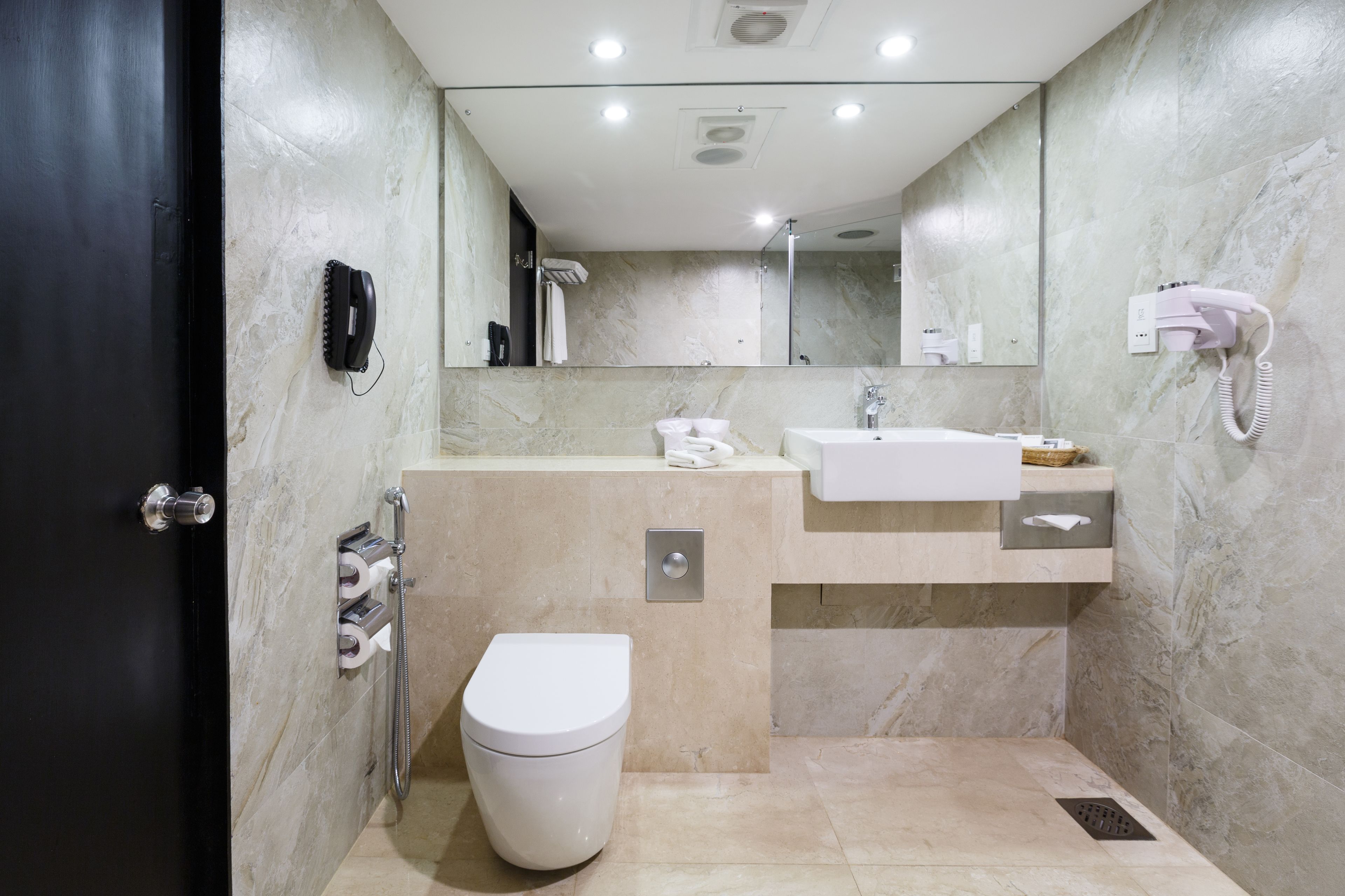 Ramada by Wyndham Colombo