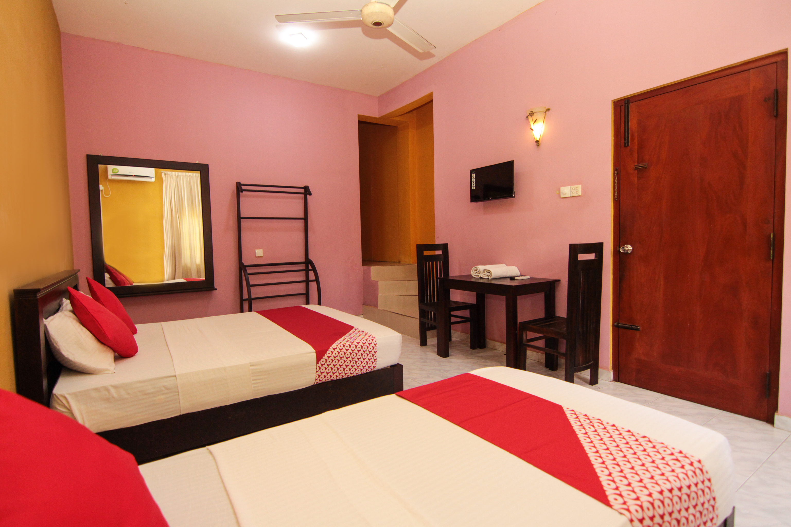 The Bro Hotel by OYO Rooms