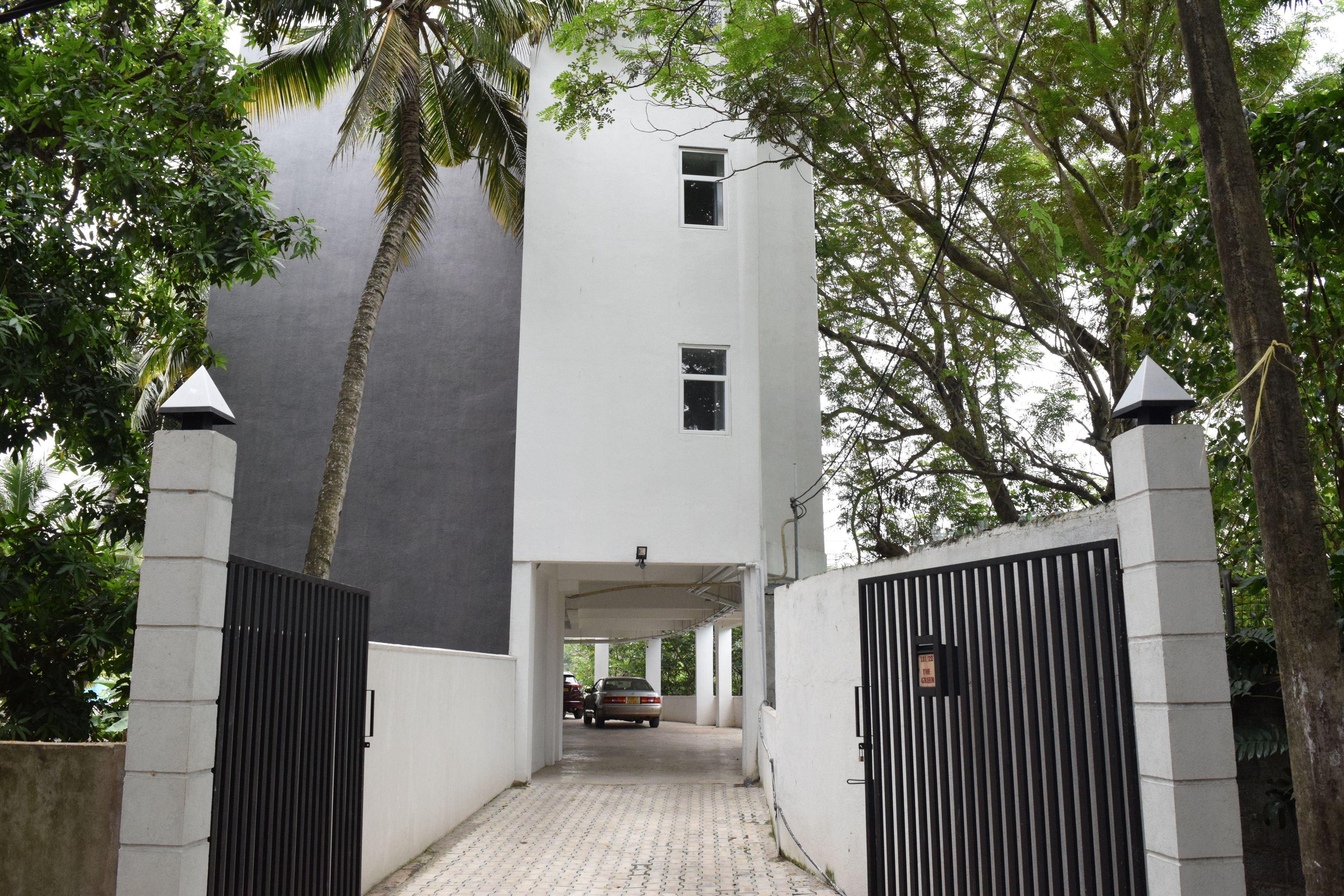 The Green' Apartments