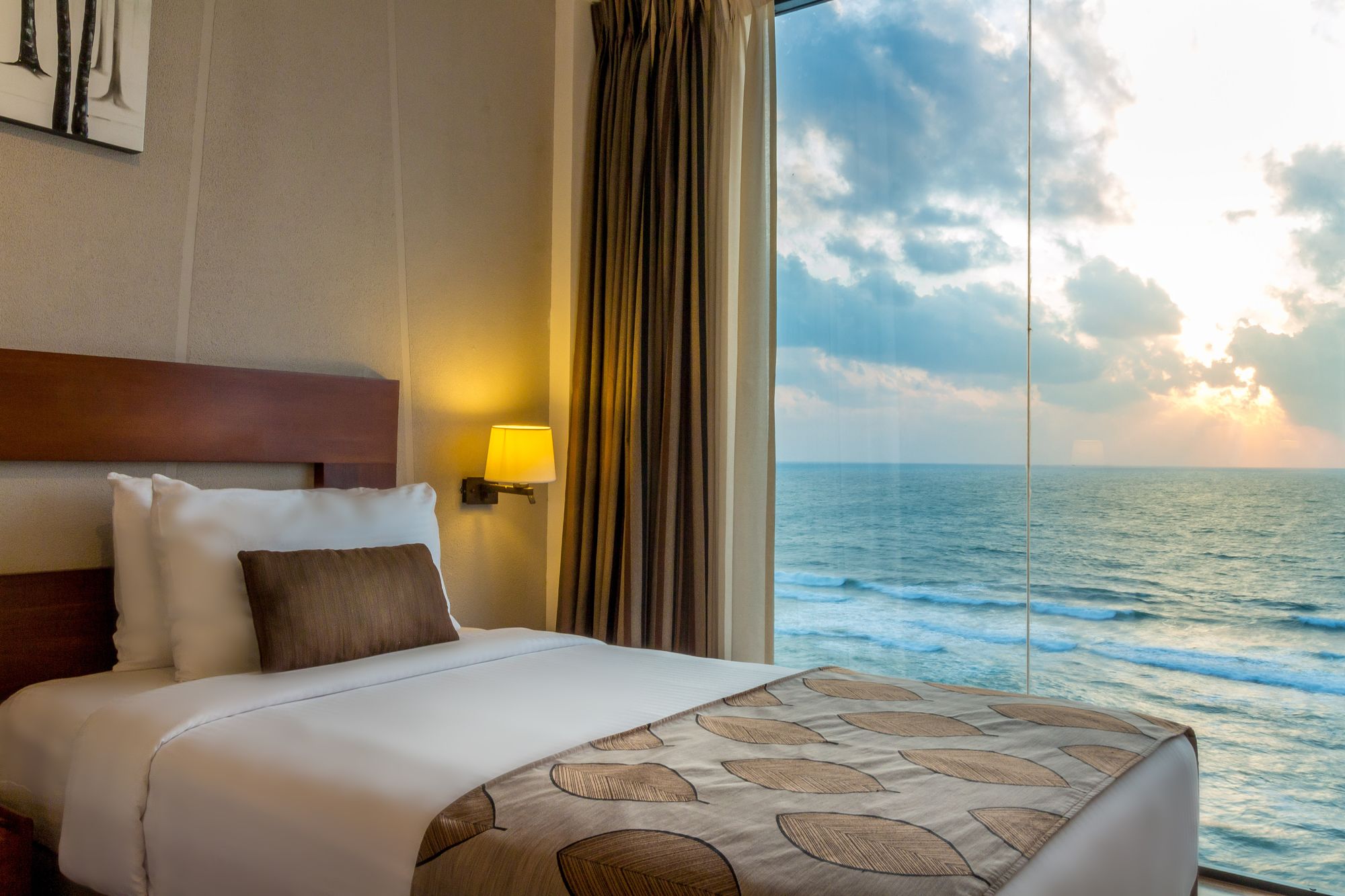The Ocean Colombo