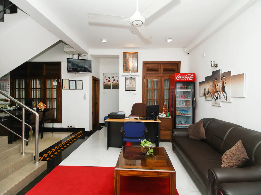 Victoria Palace. Lk by OYO Rooms