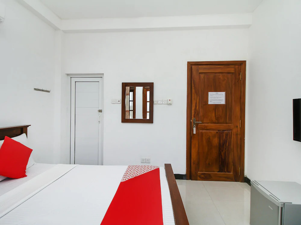 Victoria Palace. Lk by OYO Rooms