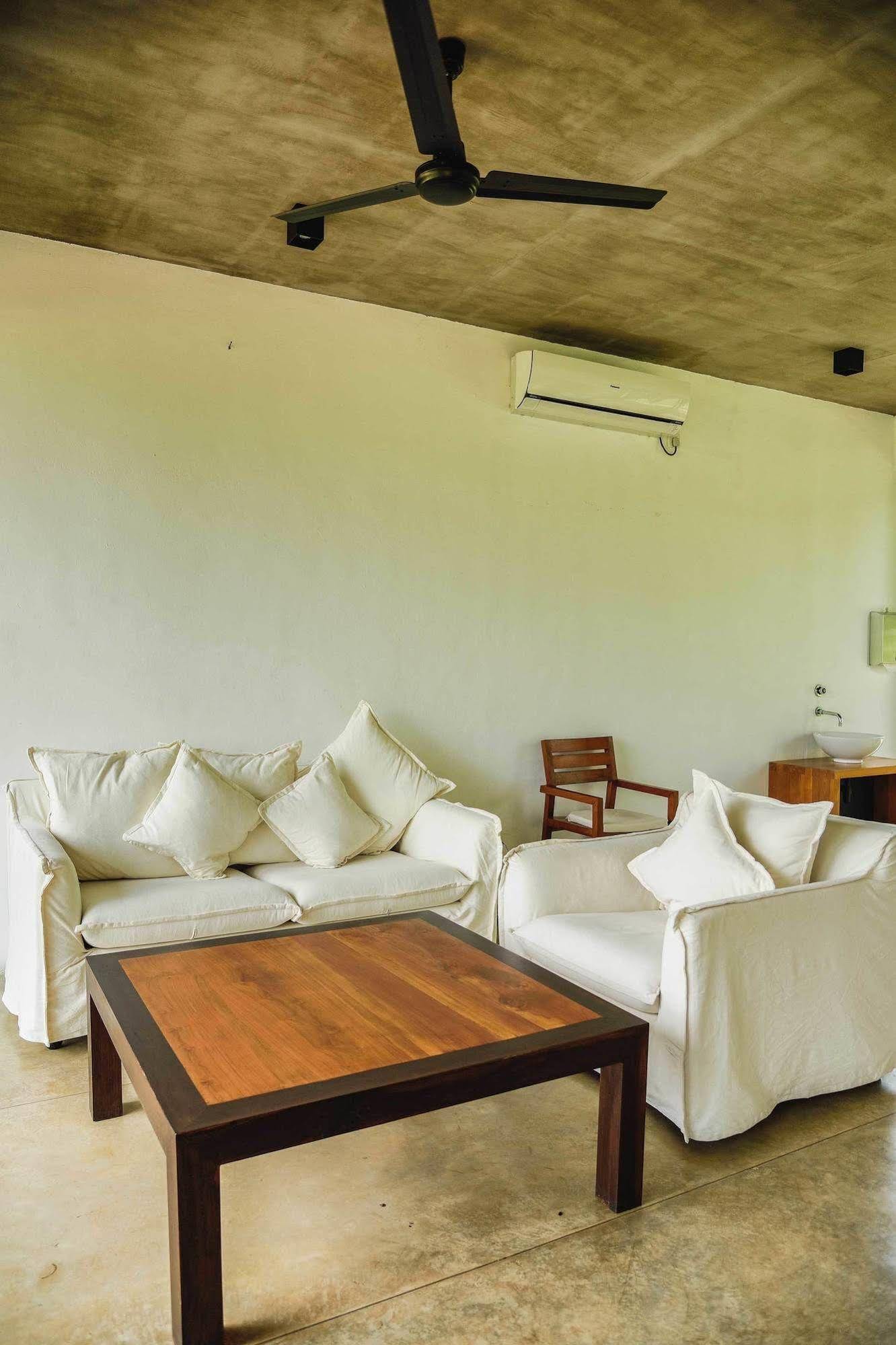 Kalundewa Retreat