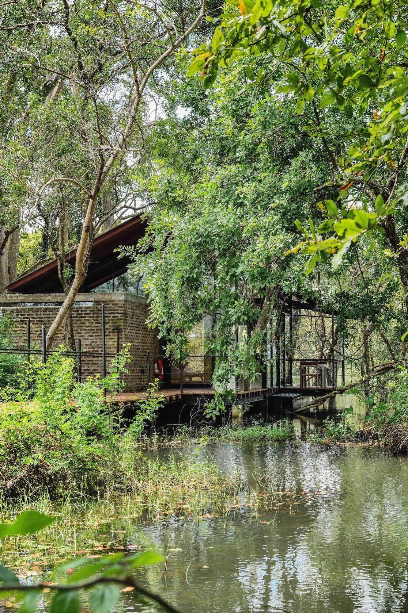 Kalundewa Retreat