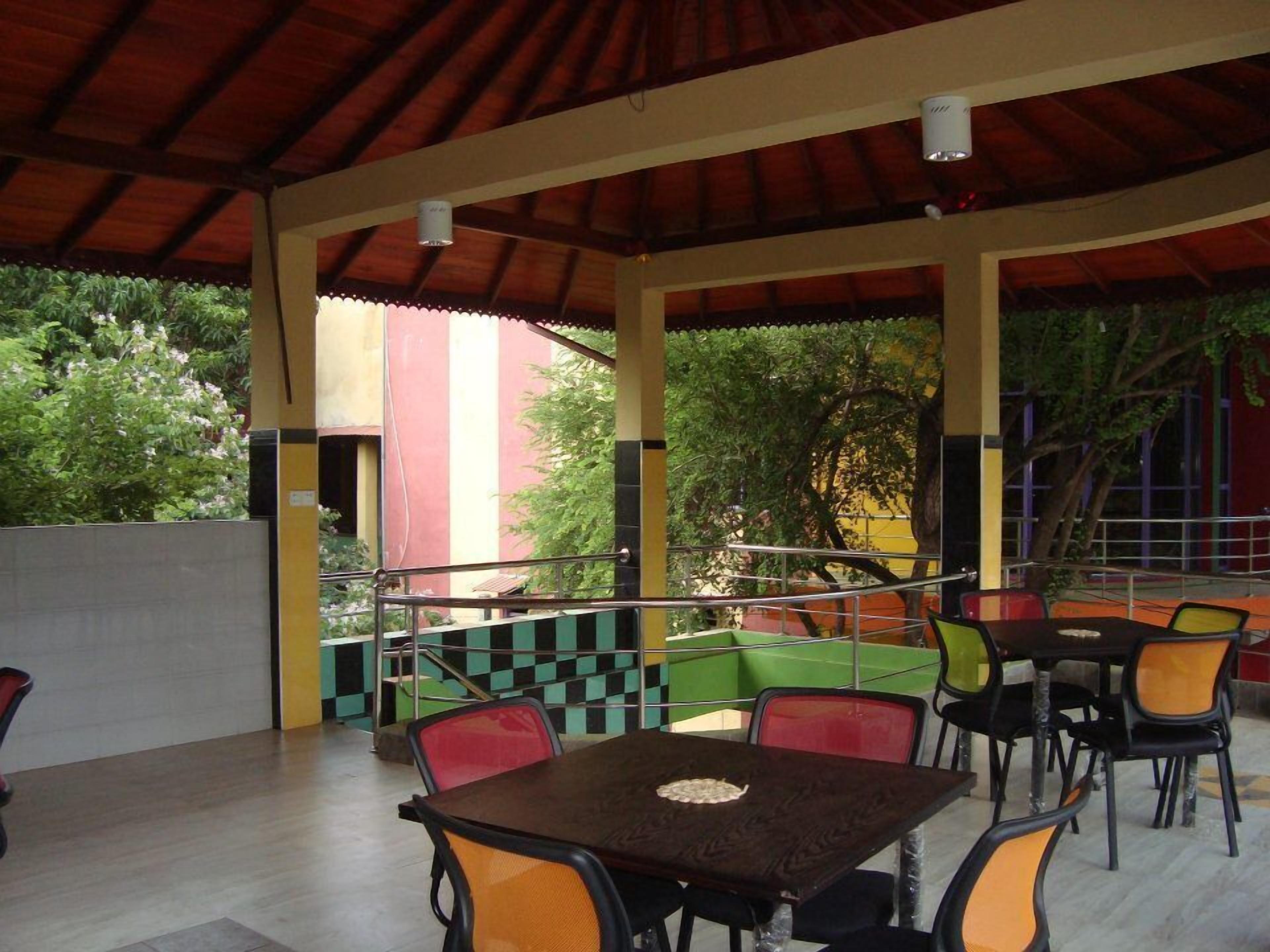 Mahawasala Hotel