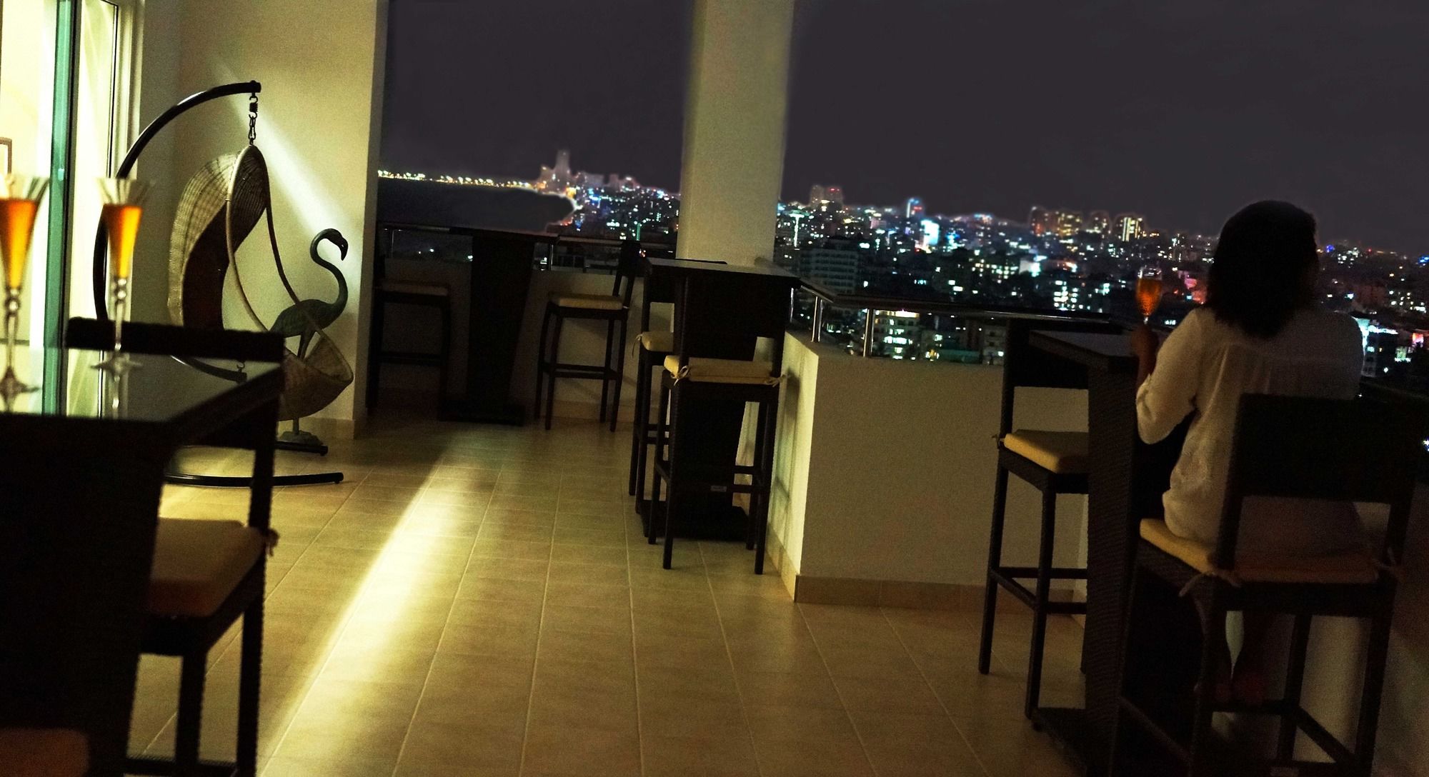 The Penthouse Above Sea