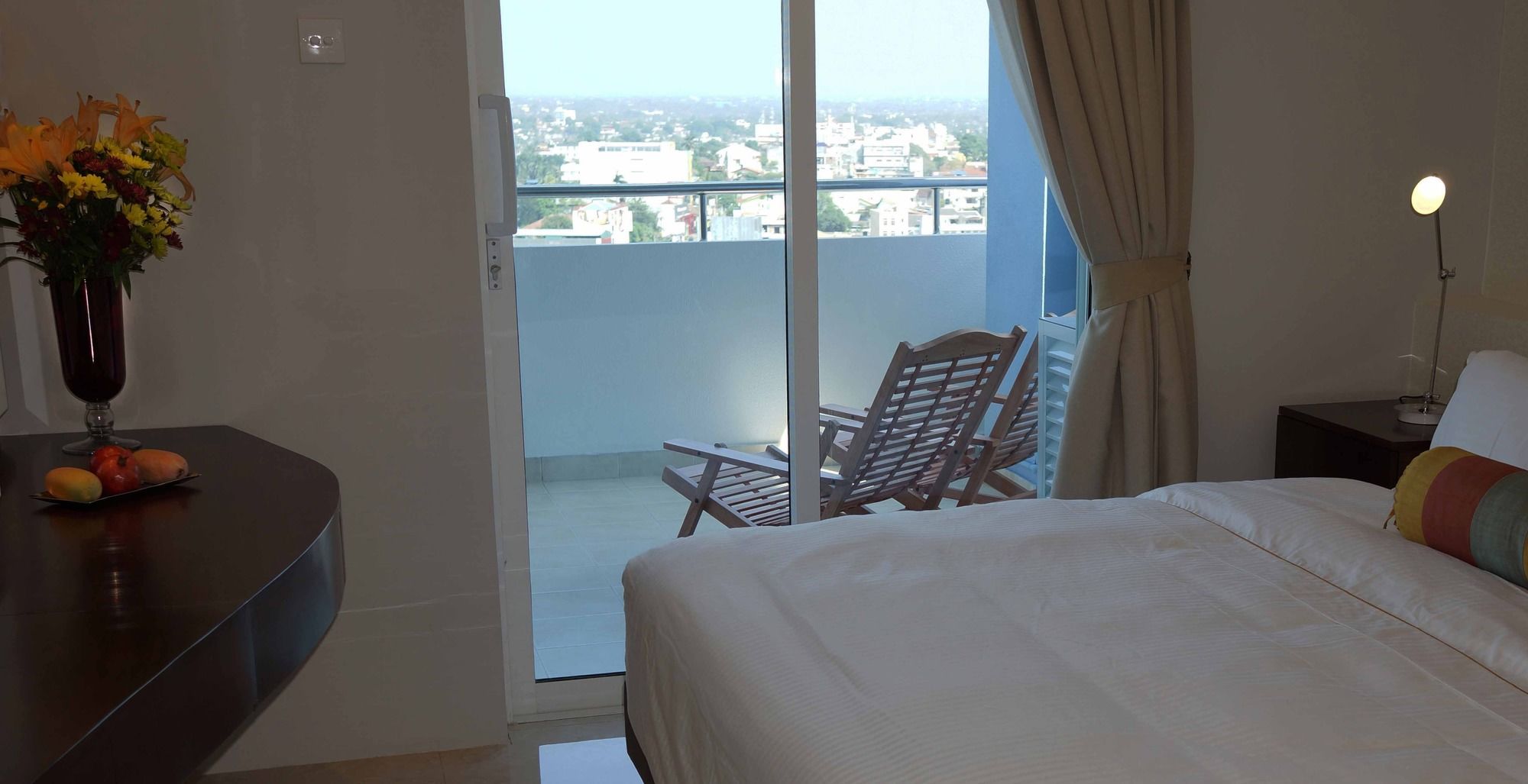 The Penthouse Above Sea