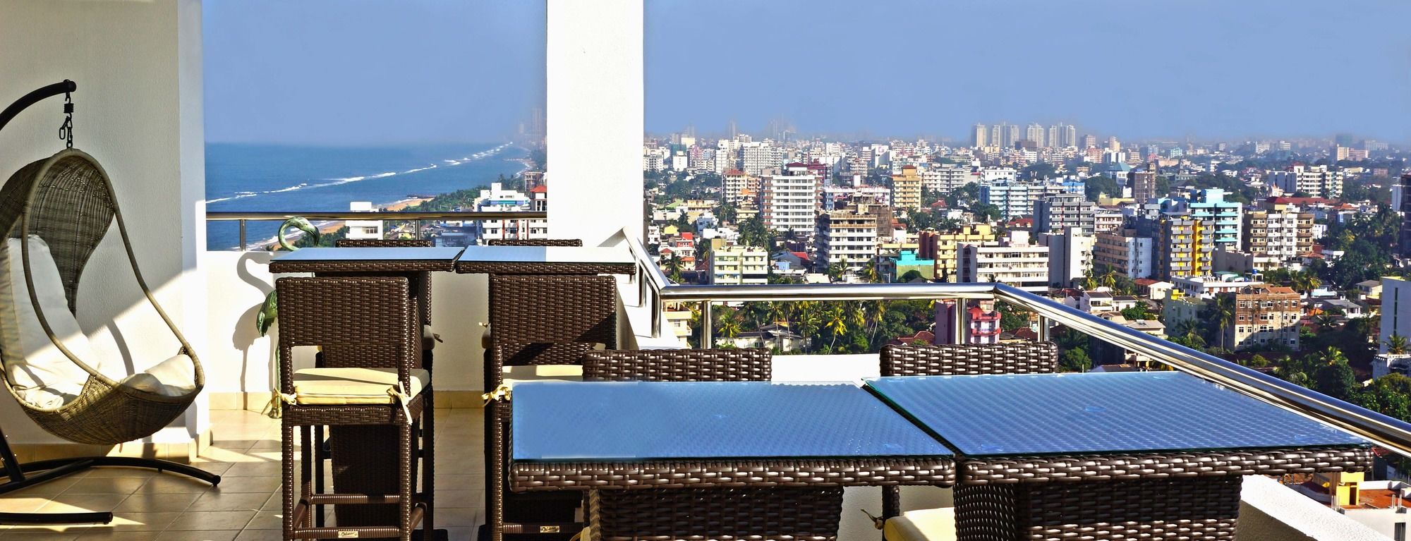 The Penthouse Above Sea