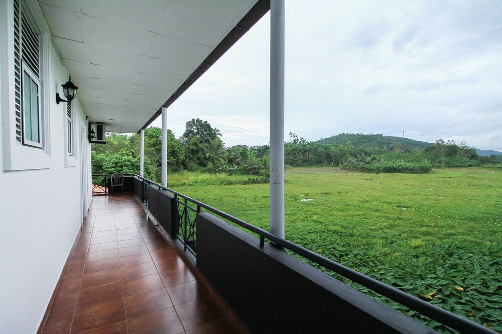 Wasantha Guest House by OYO Rooms