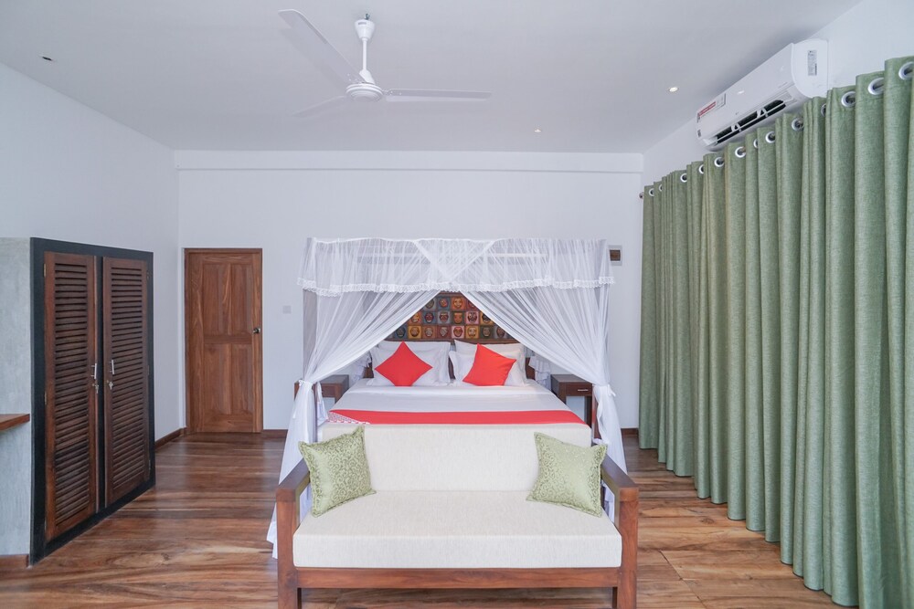 Green Residencies by OYO Rooms