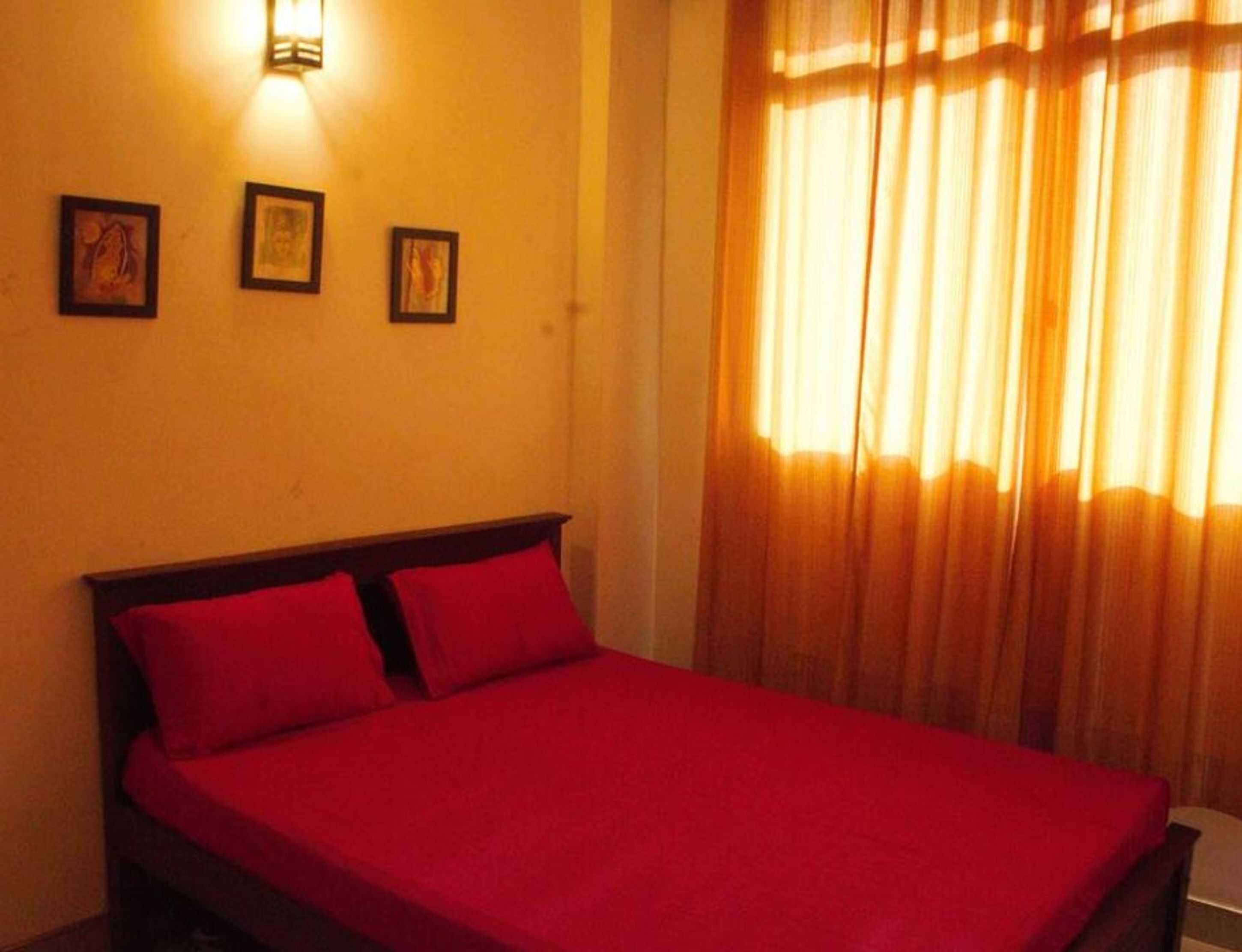 We Ceylon Inn