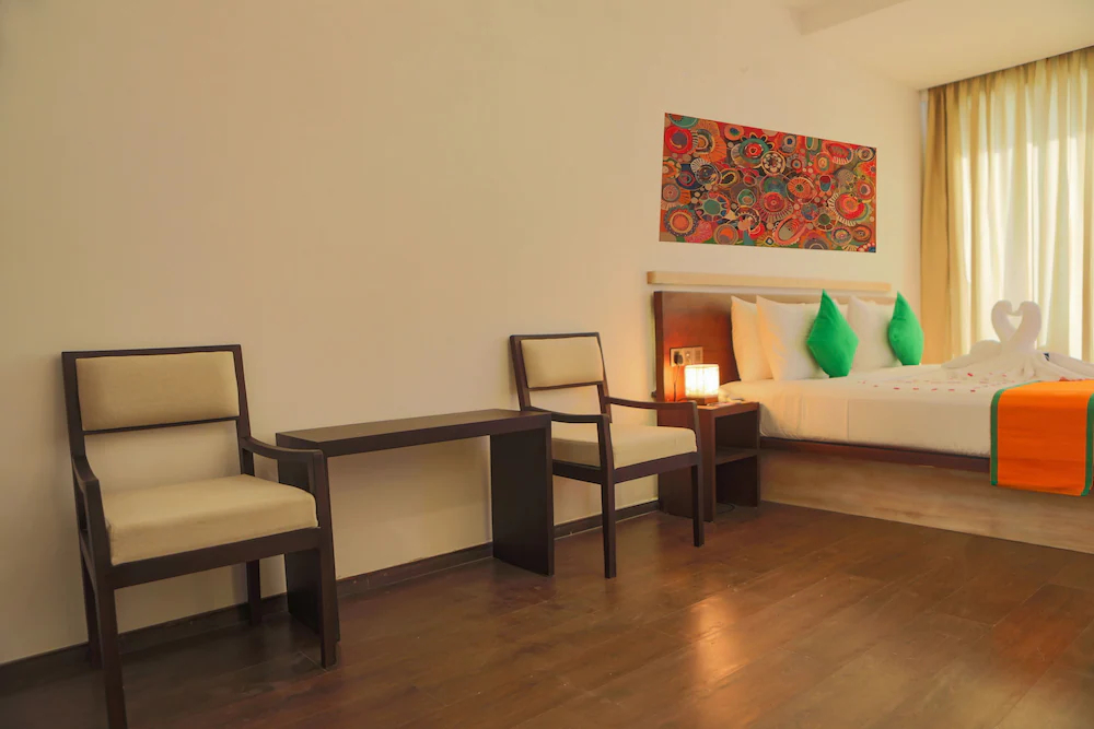 Chari Lake Hotel