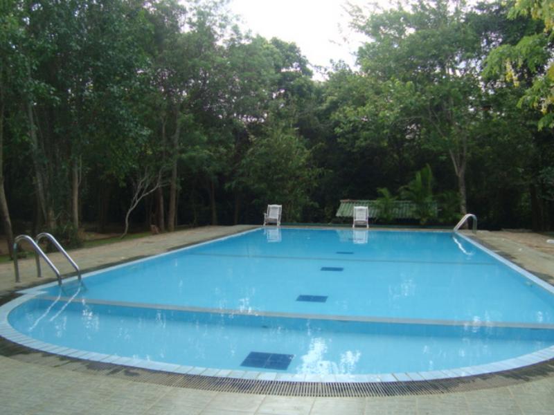 Jays Holiday Resort