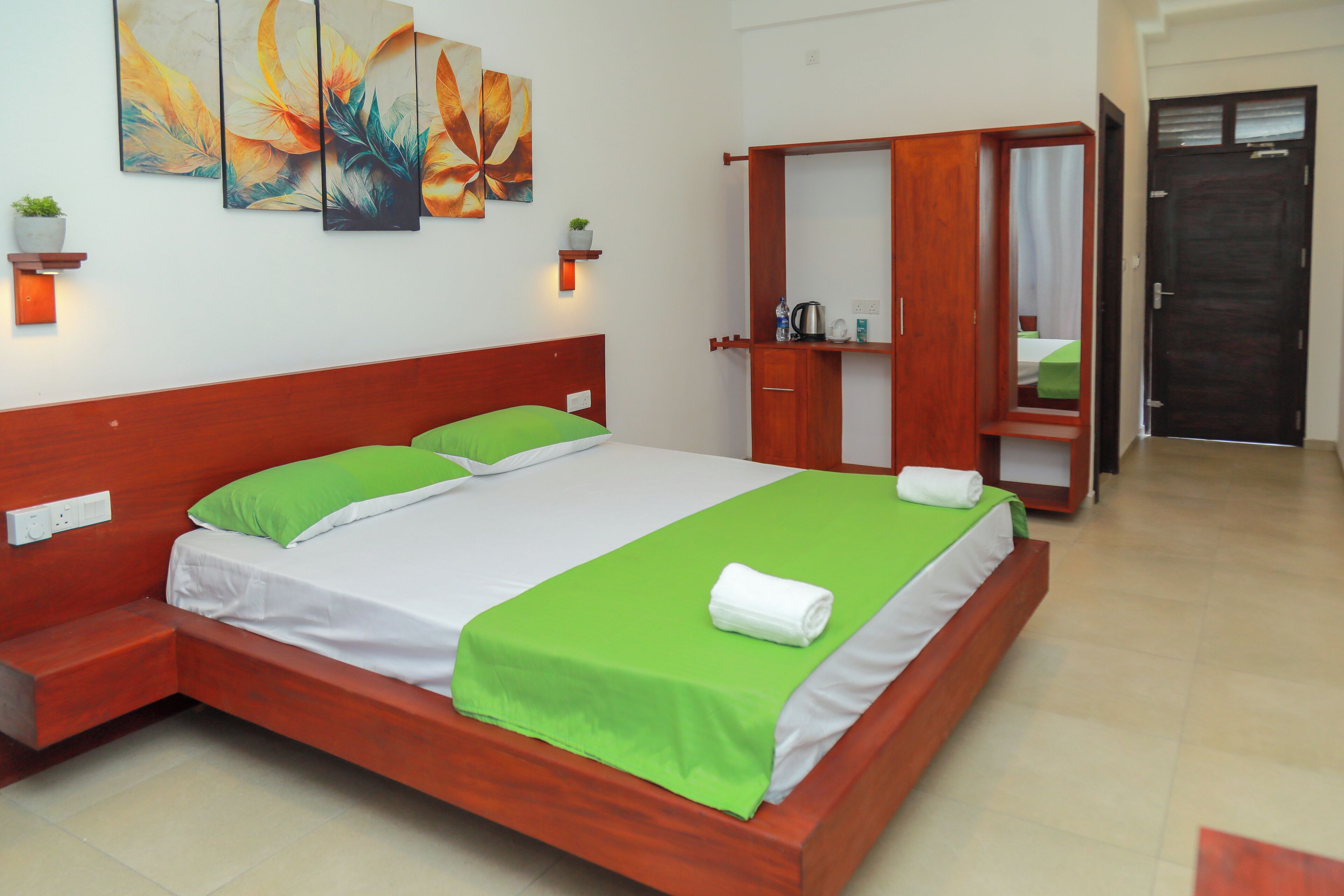 Travellers Hotel Hikkaduwa