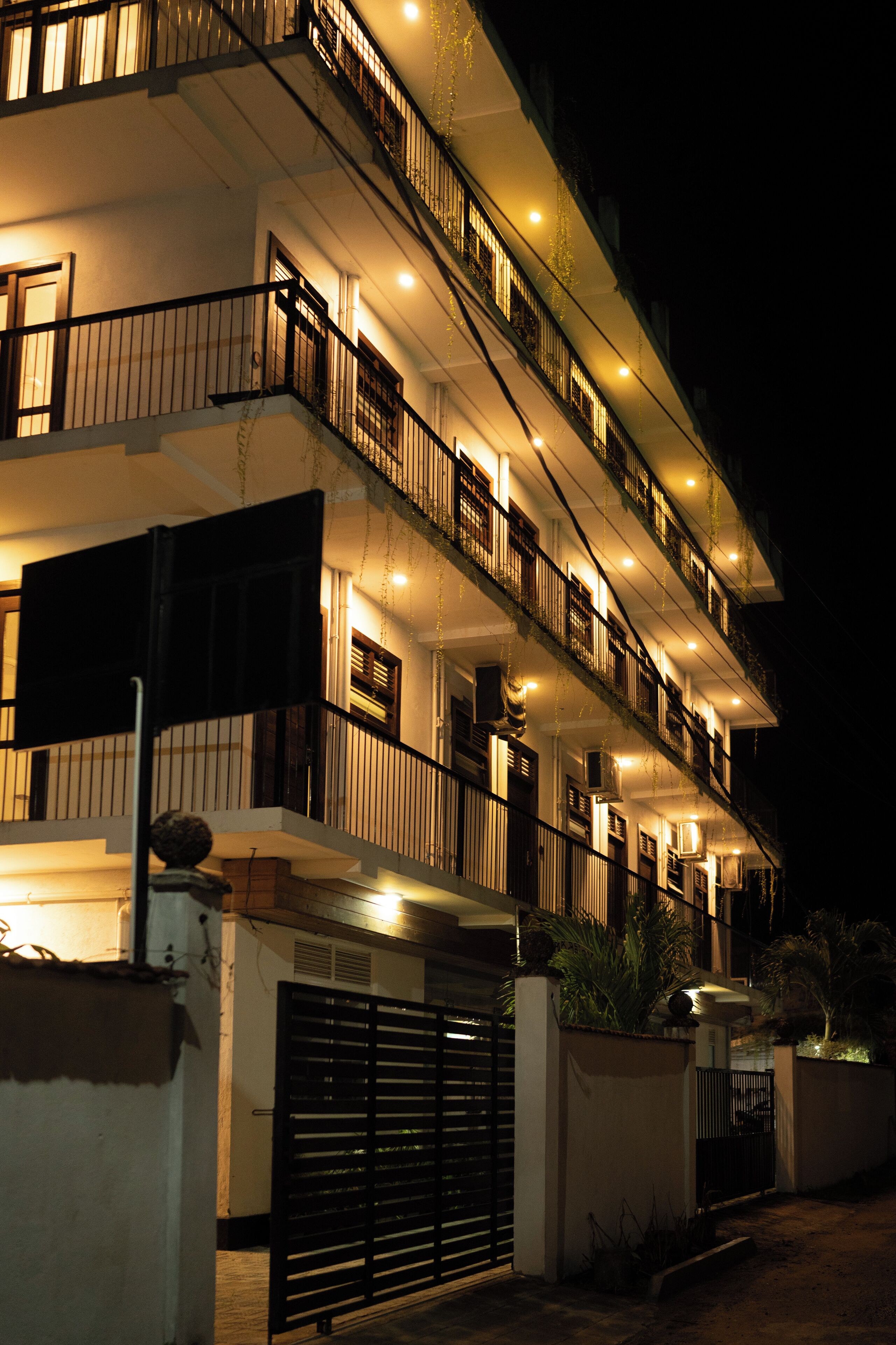Travellers Hotel Hikkaduwa