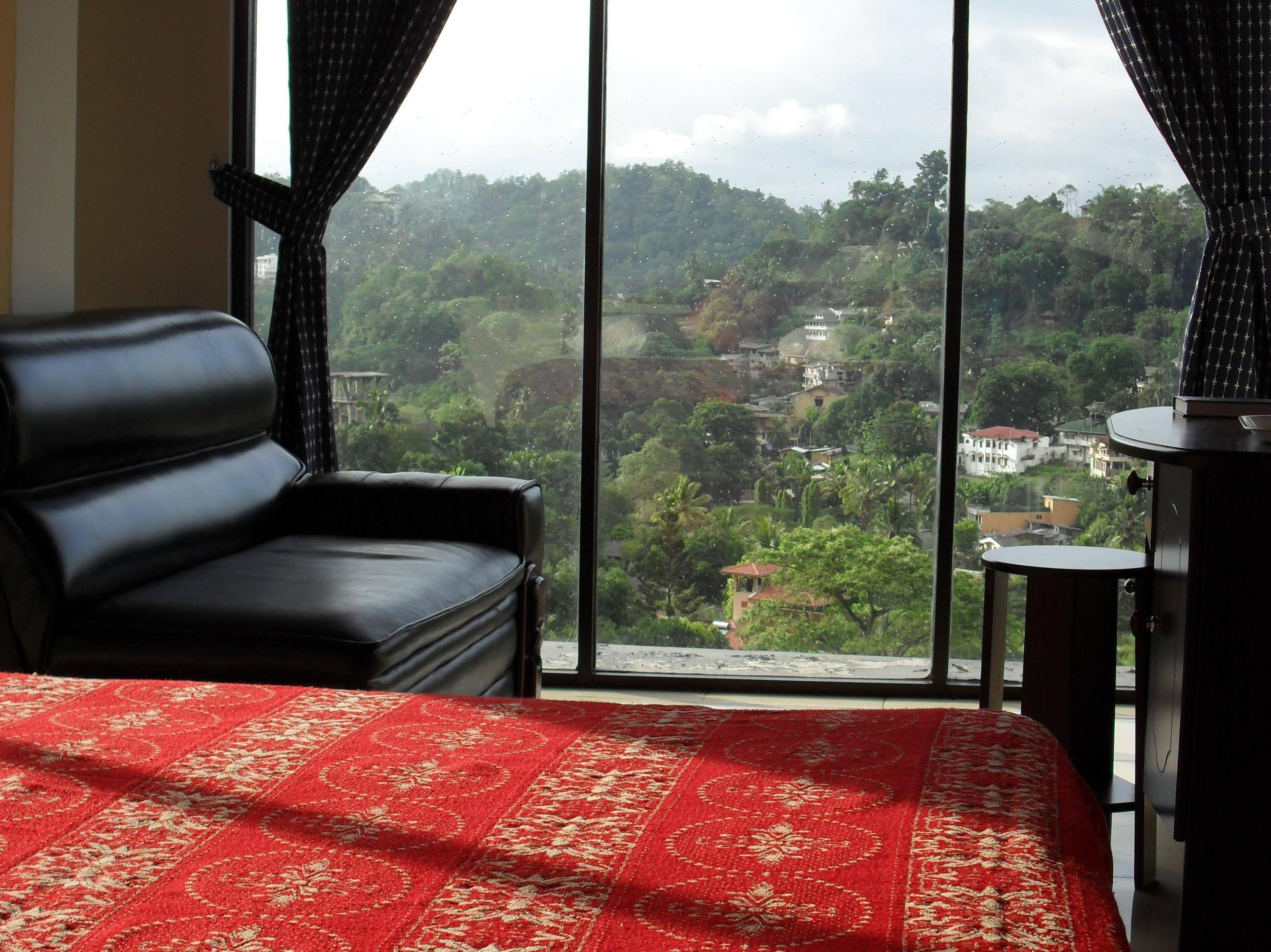 Kandy View Hotel