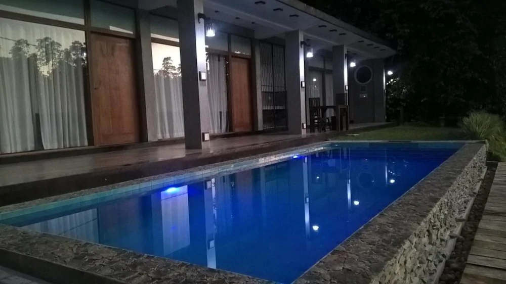 Leisure Land Villas