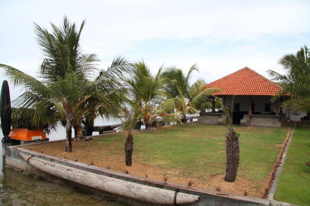 Kalpitiya St  Anne's Lagoon House