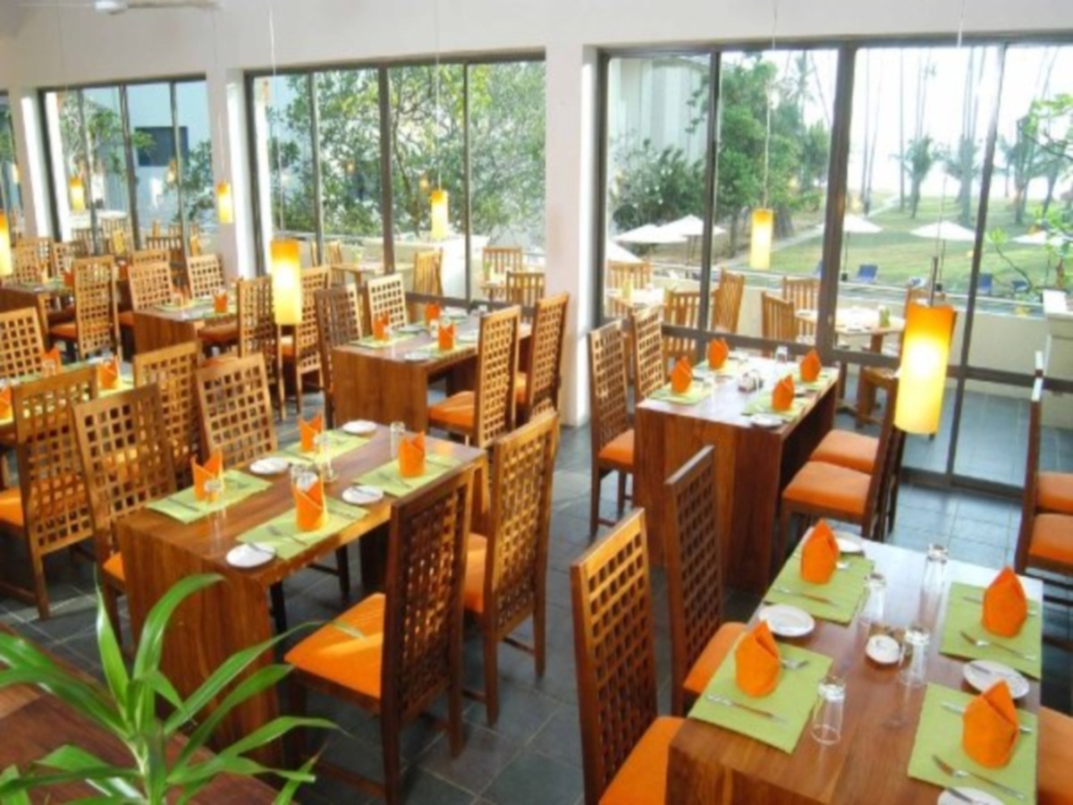 Mermaid Hotel & Club