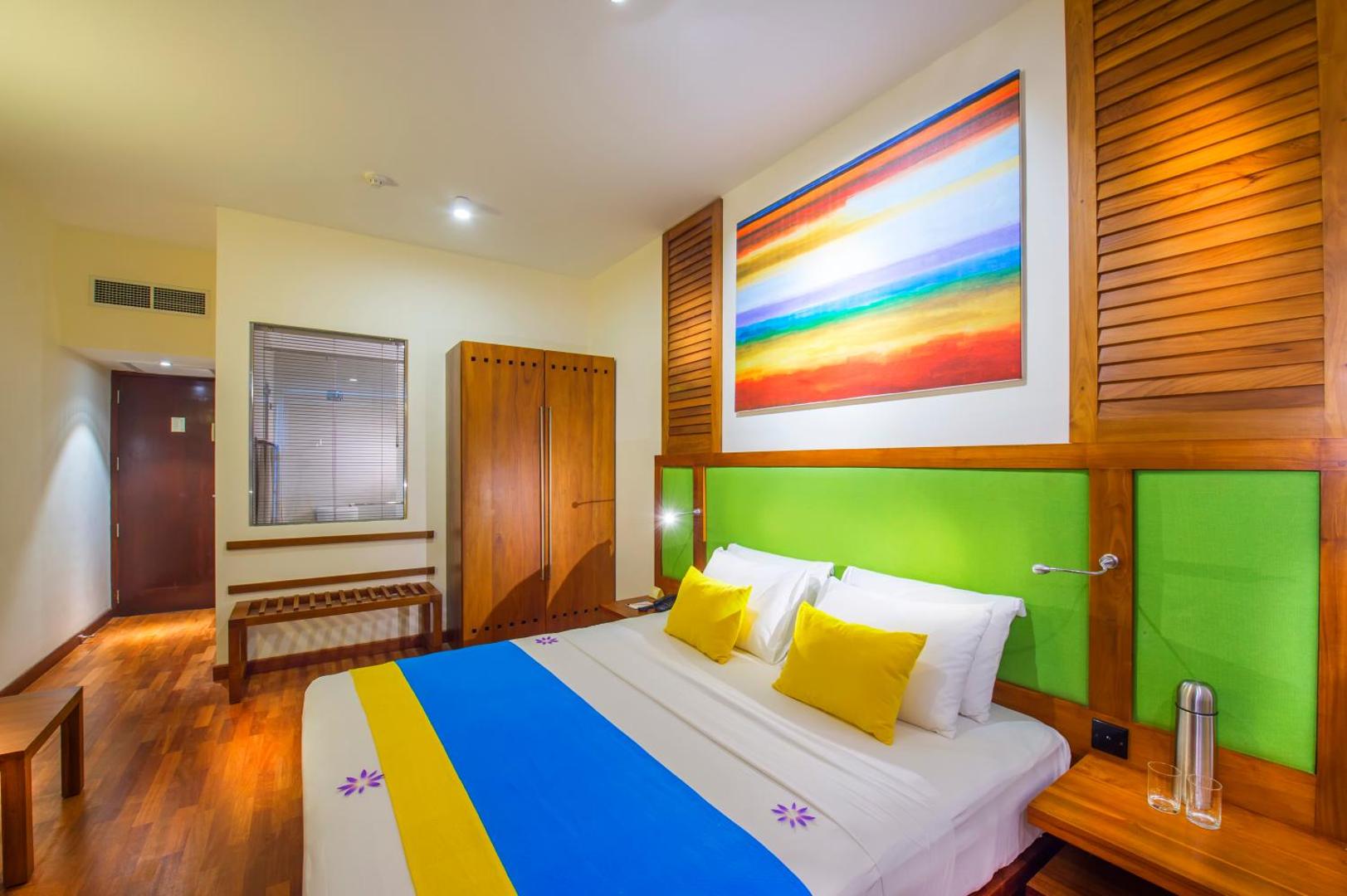 Mermaid Hotel & Club