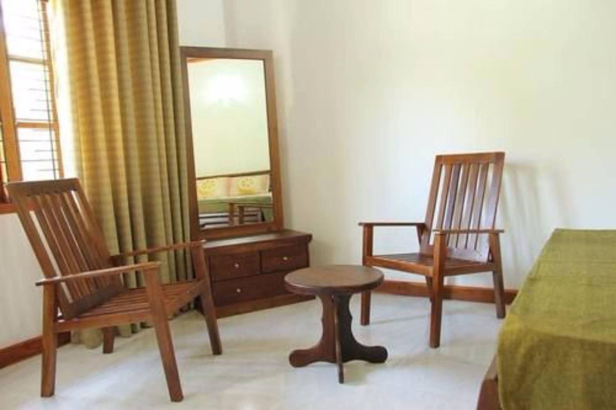 AA Bungalow