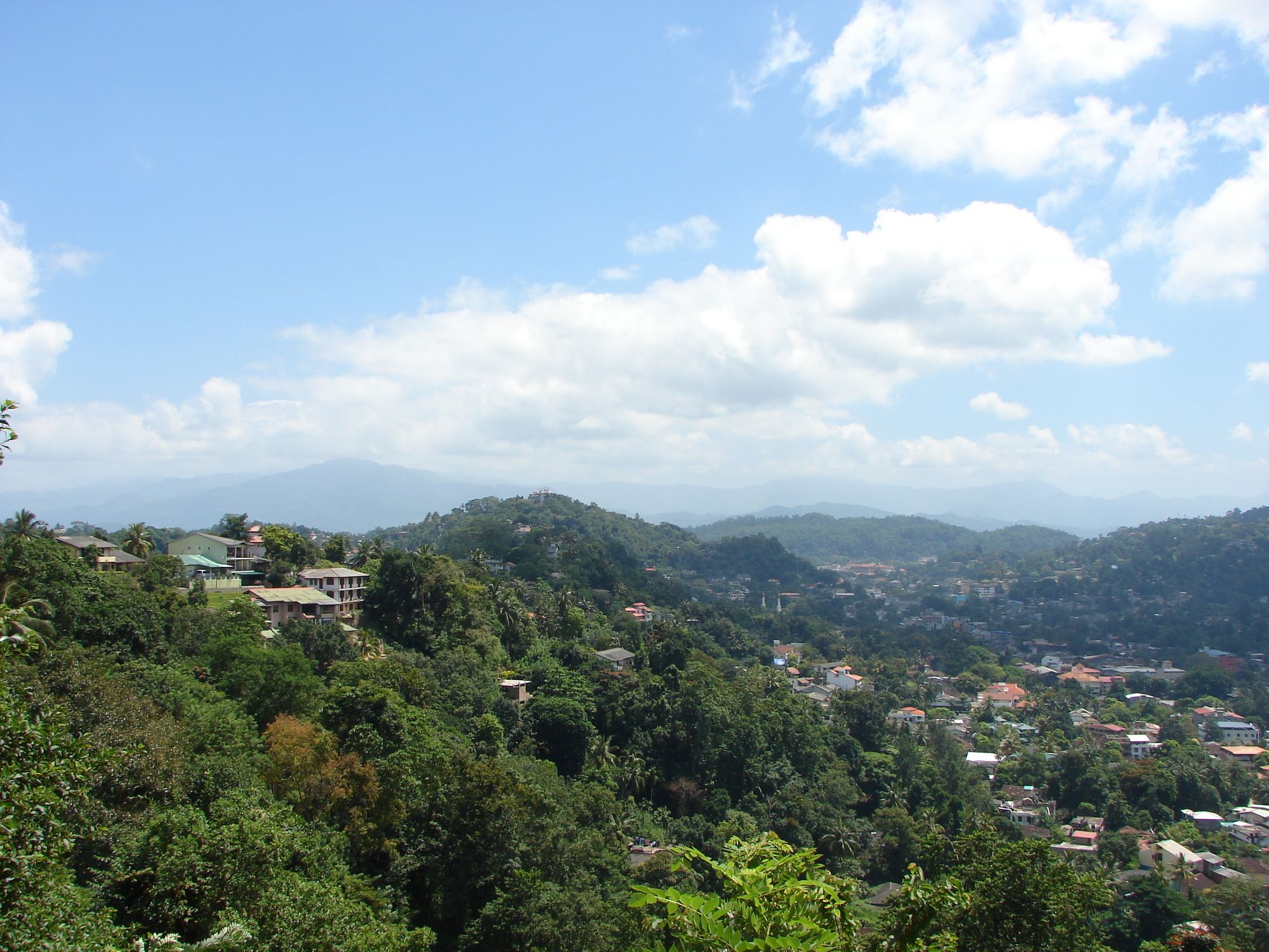 Kandyan Crown Hotel