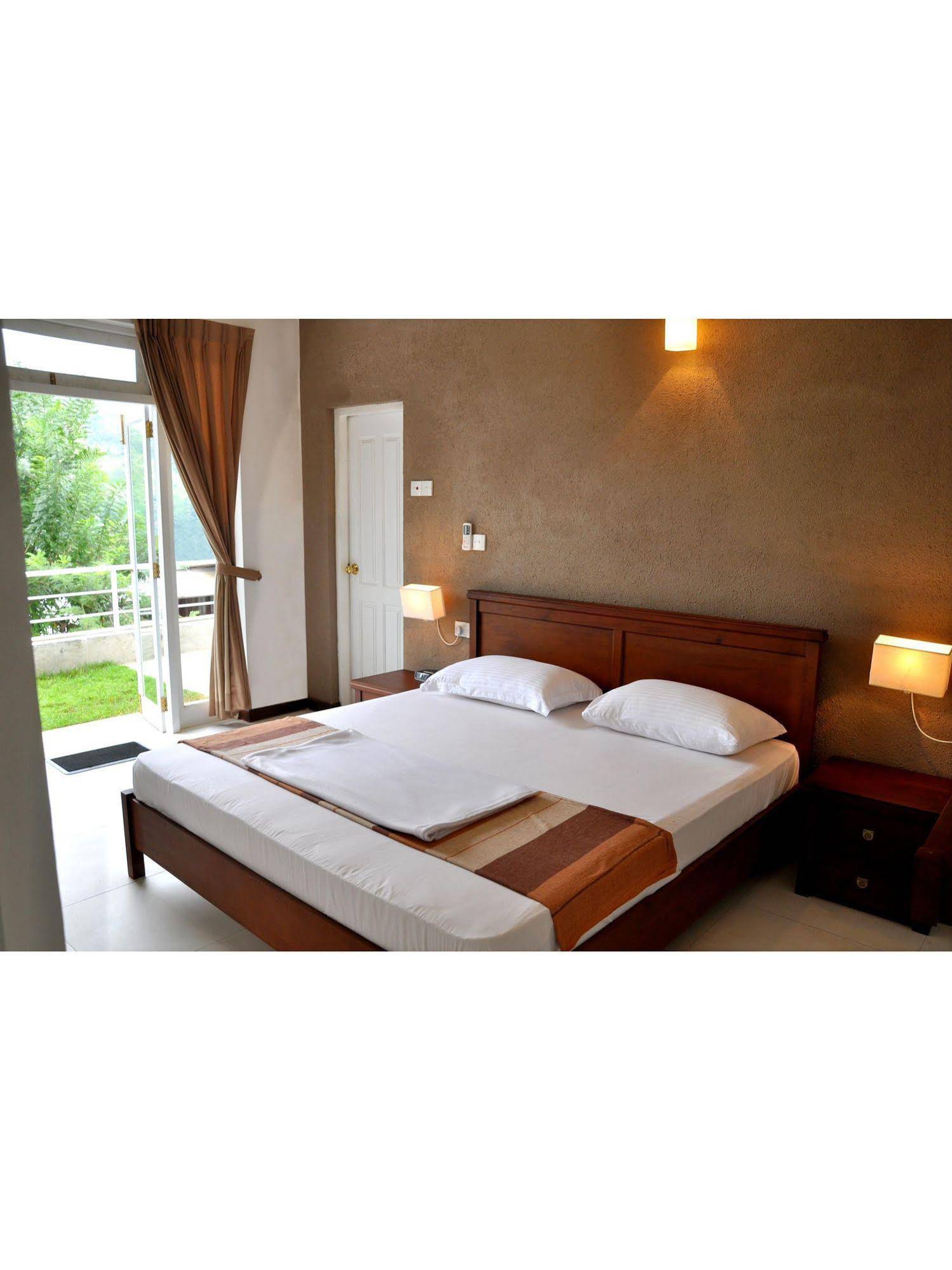 Kandy Reach Inn