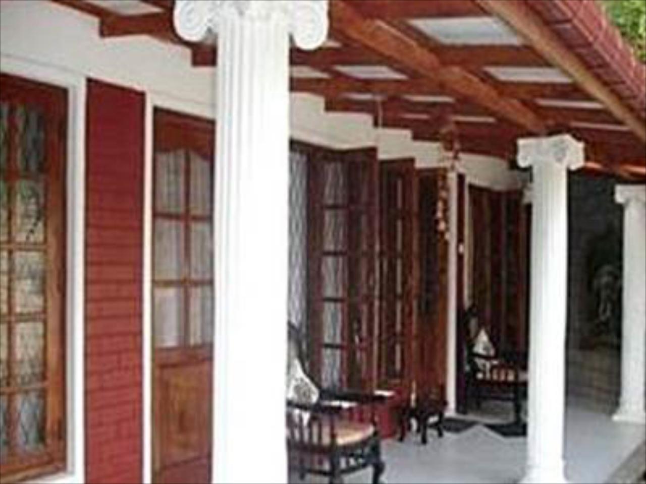Number Eleven Hotel