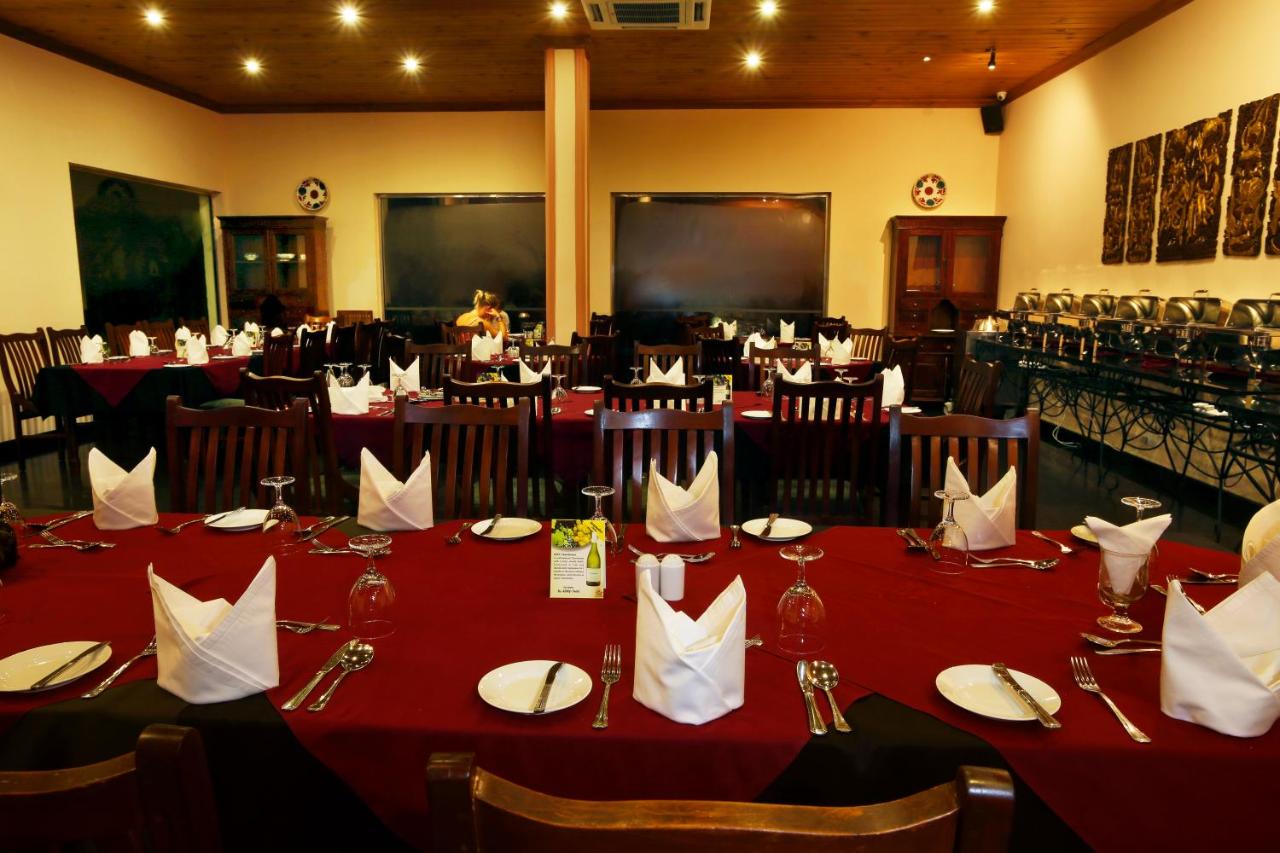 Randholee Resort & Spa