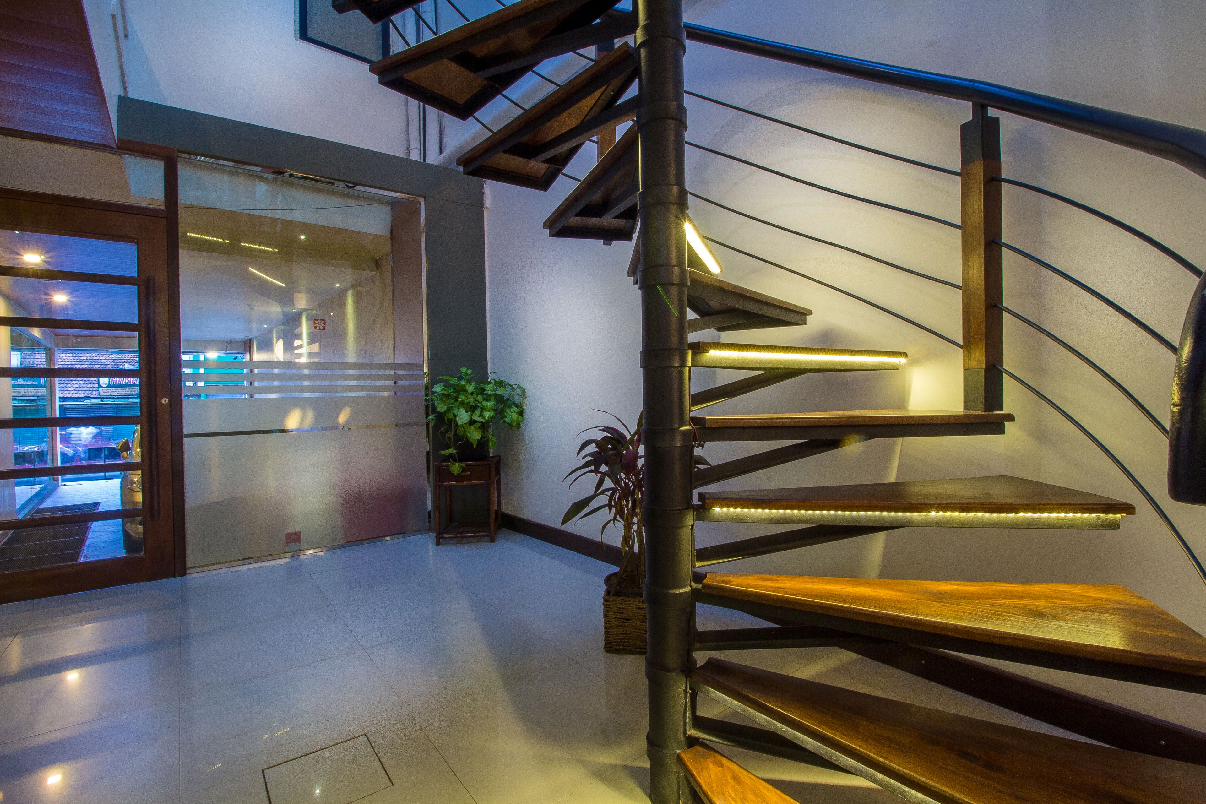 Sevana City Hotel