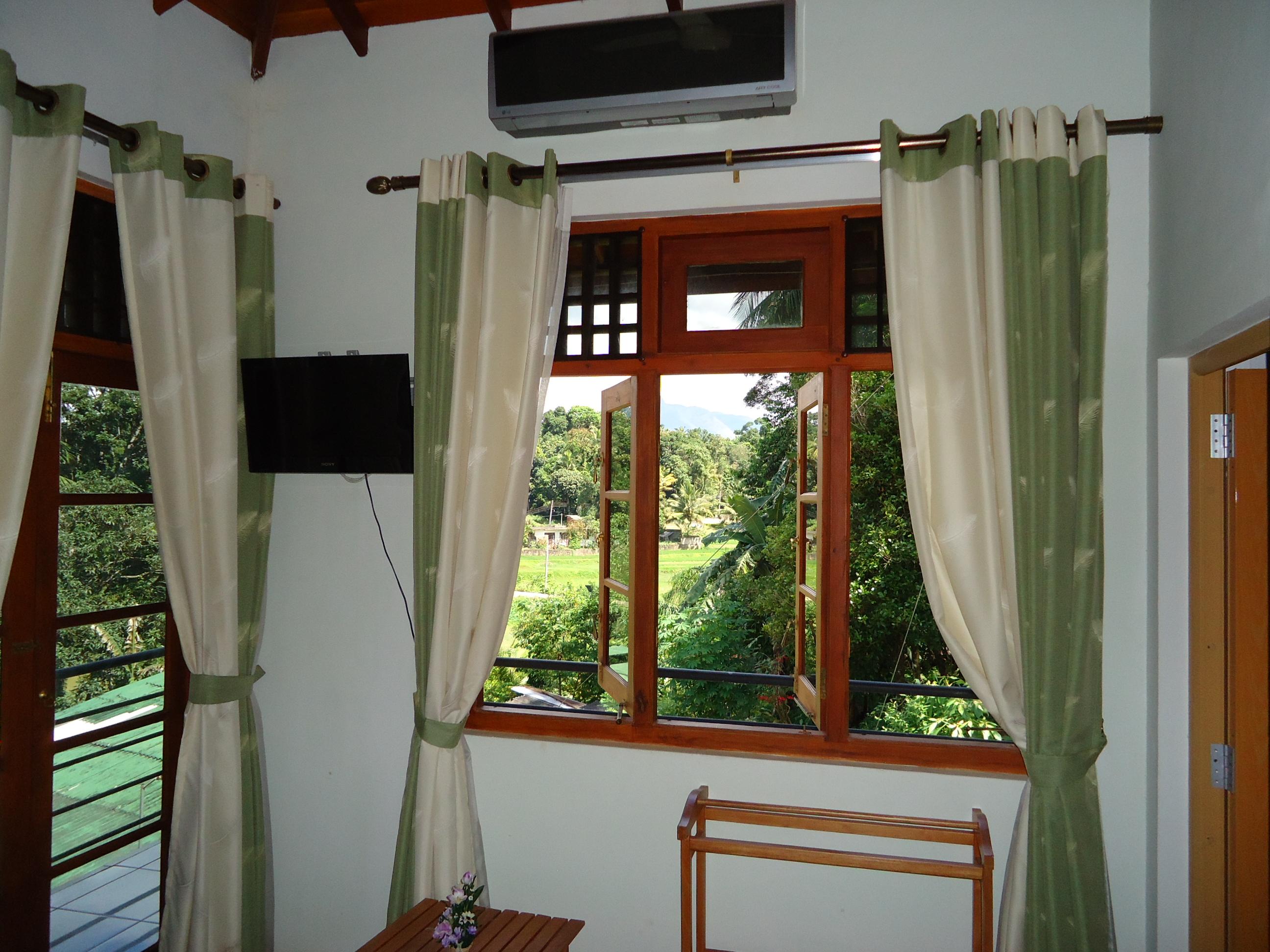 Tharana hotel