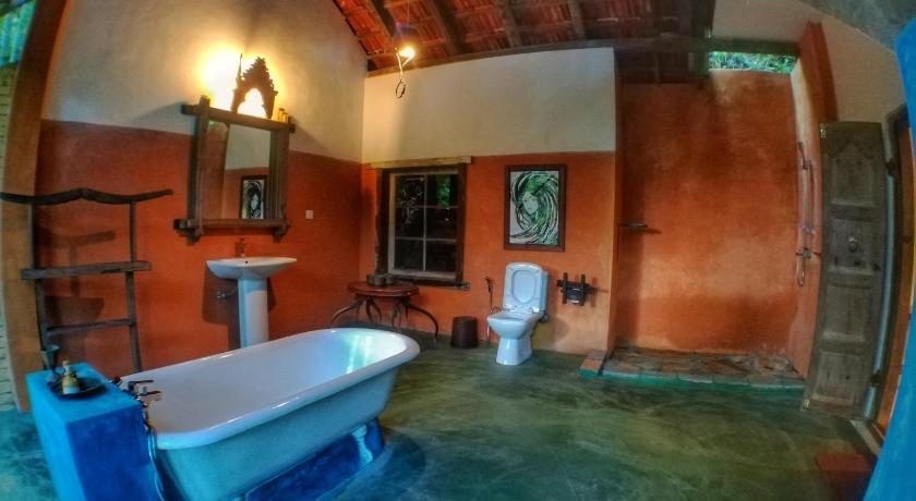 The Kandy Samadhi Center