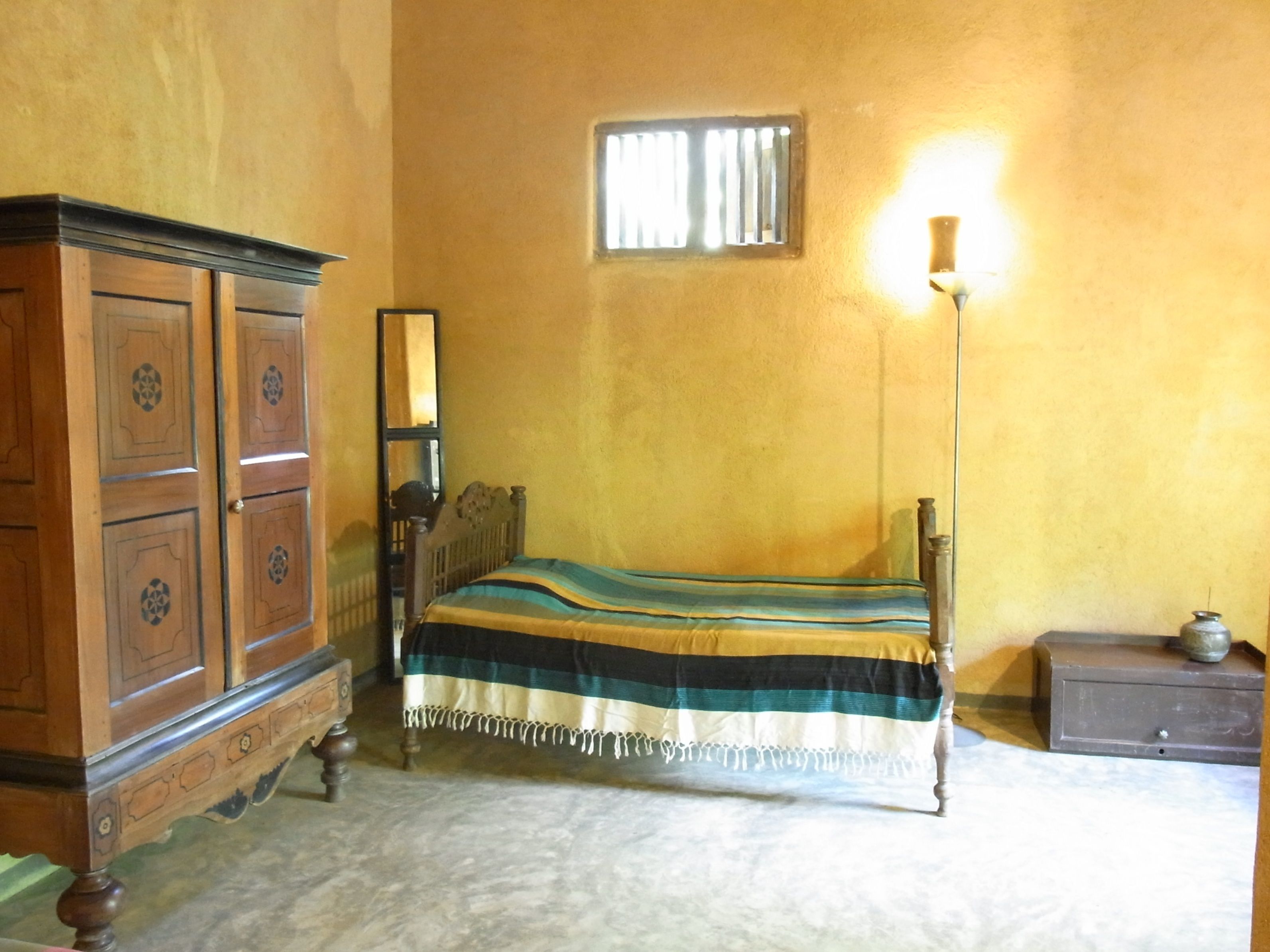 The Kandy Samadhi Center