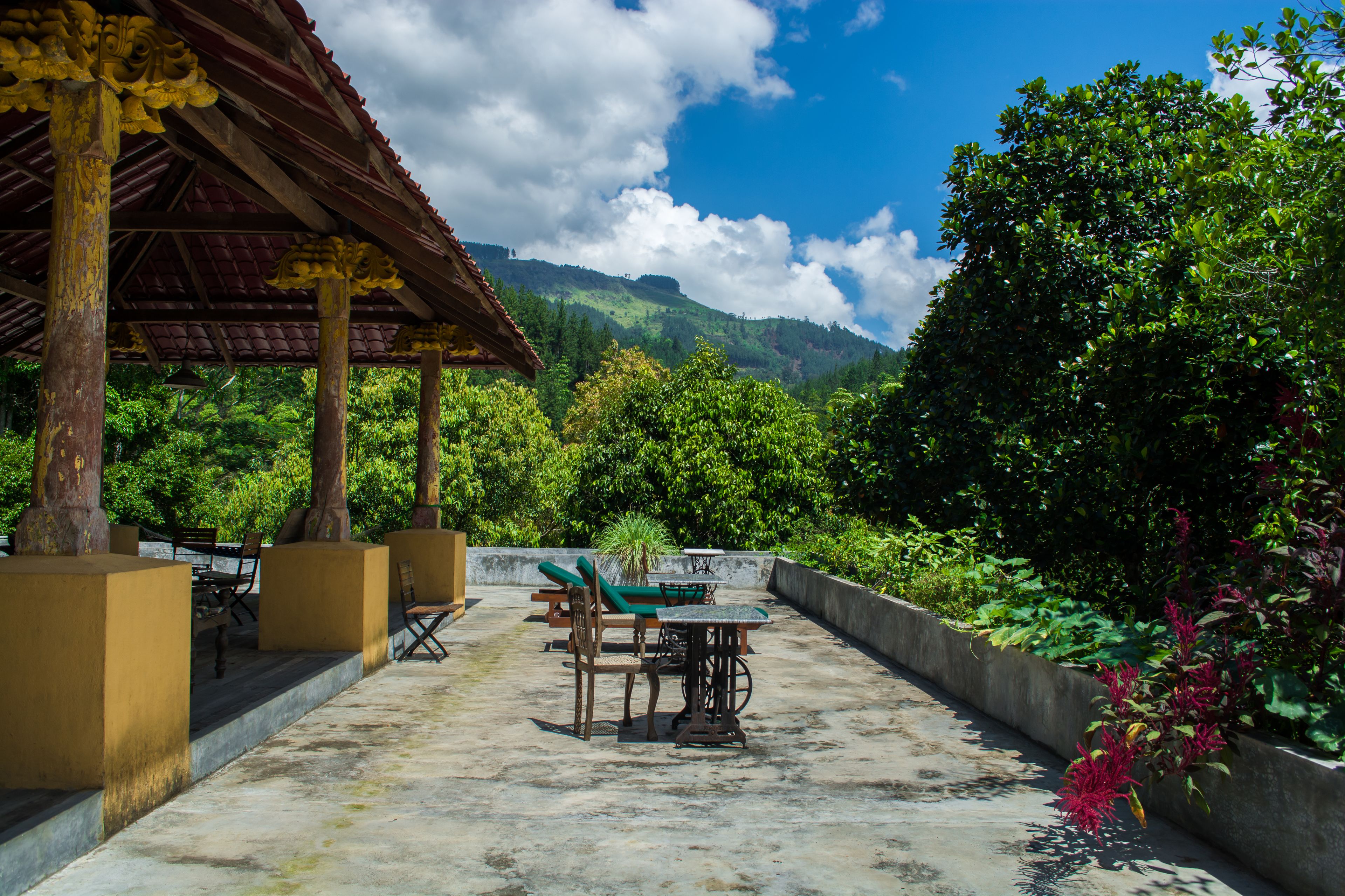The Kandy Samadhi Center