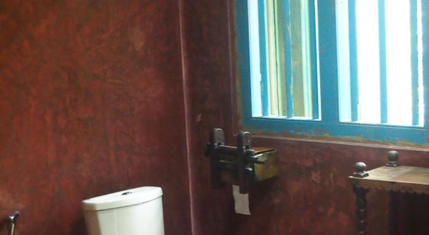 The Kandy Samadhi Center