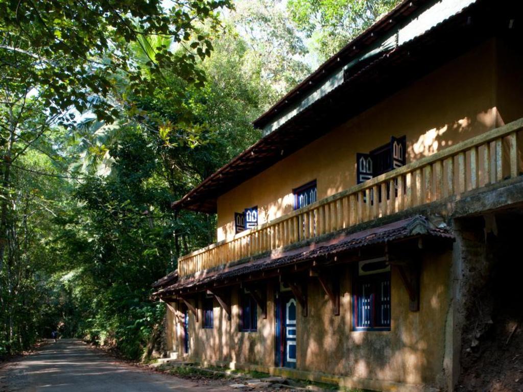 The Kandy Samadhi Center