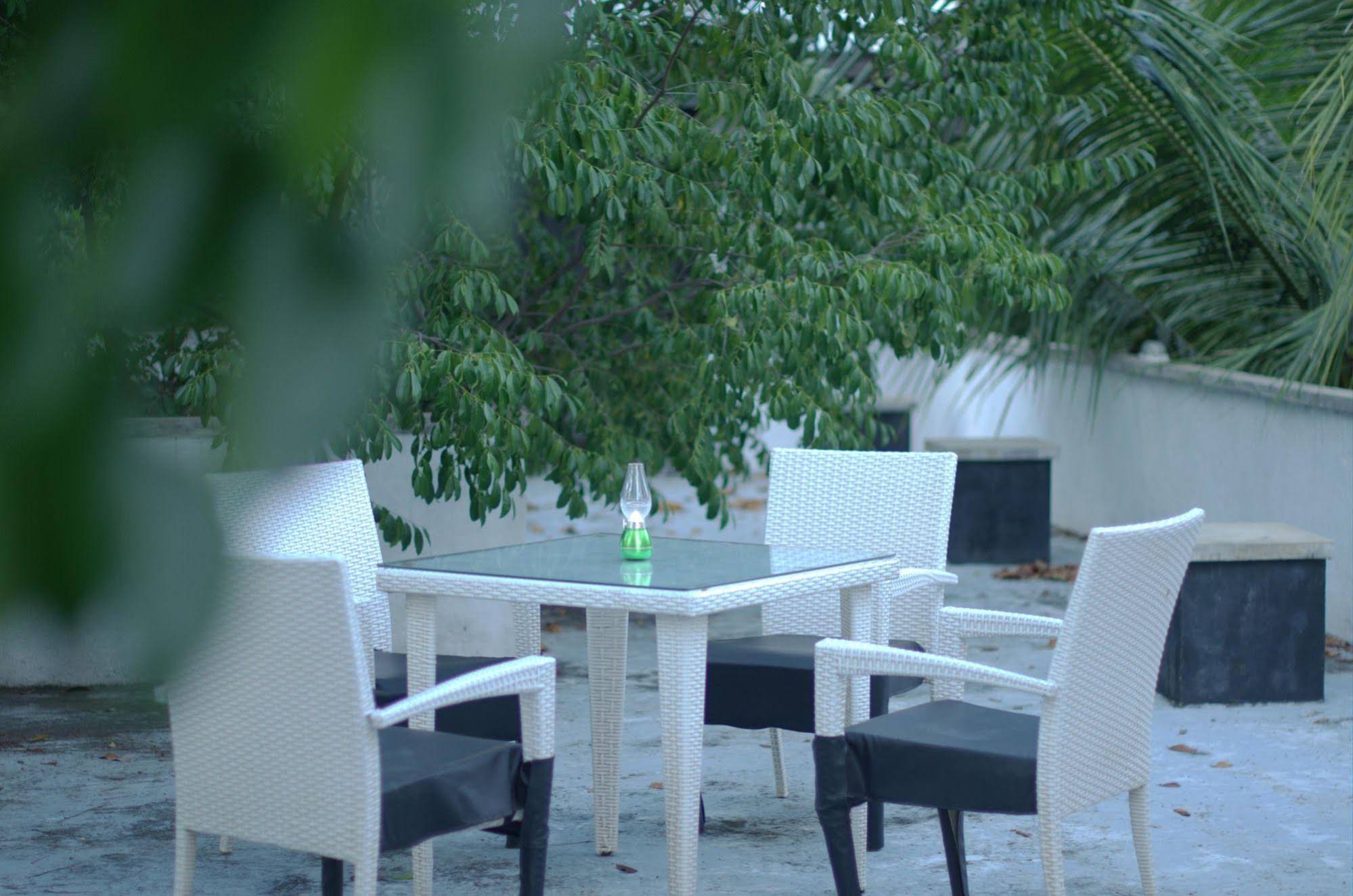Airport Heritage Hotel