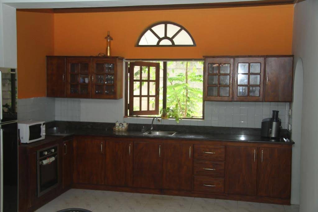 Villa Taprobane
