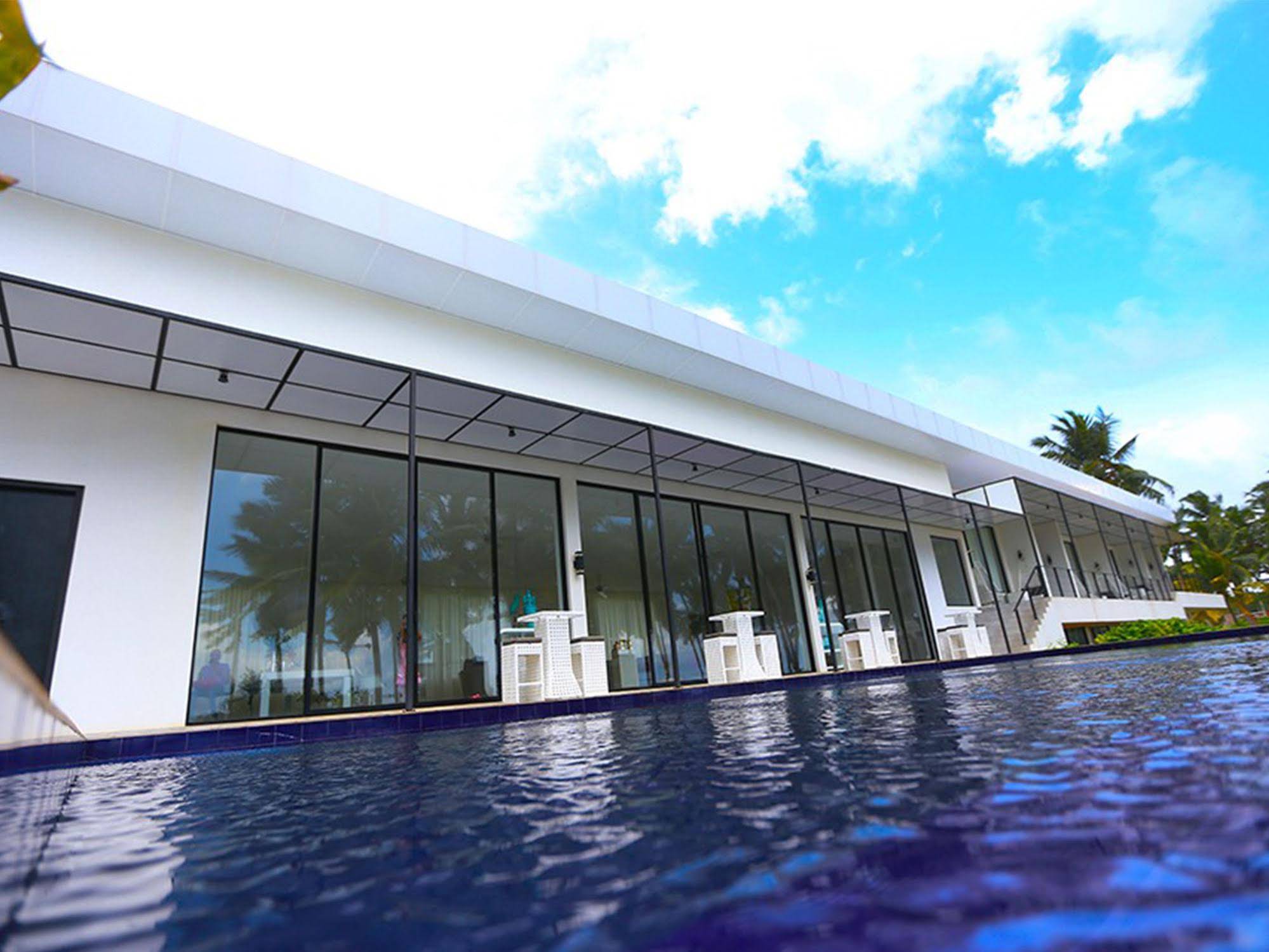 Green Turtle Villa